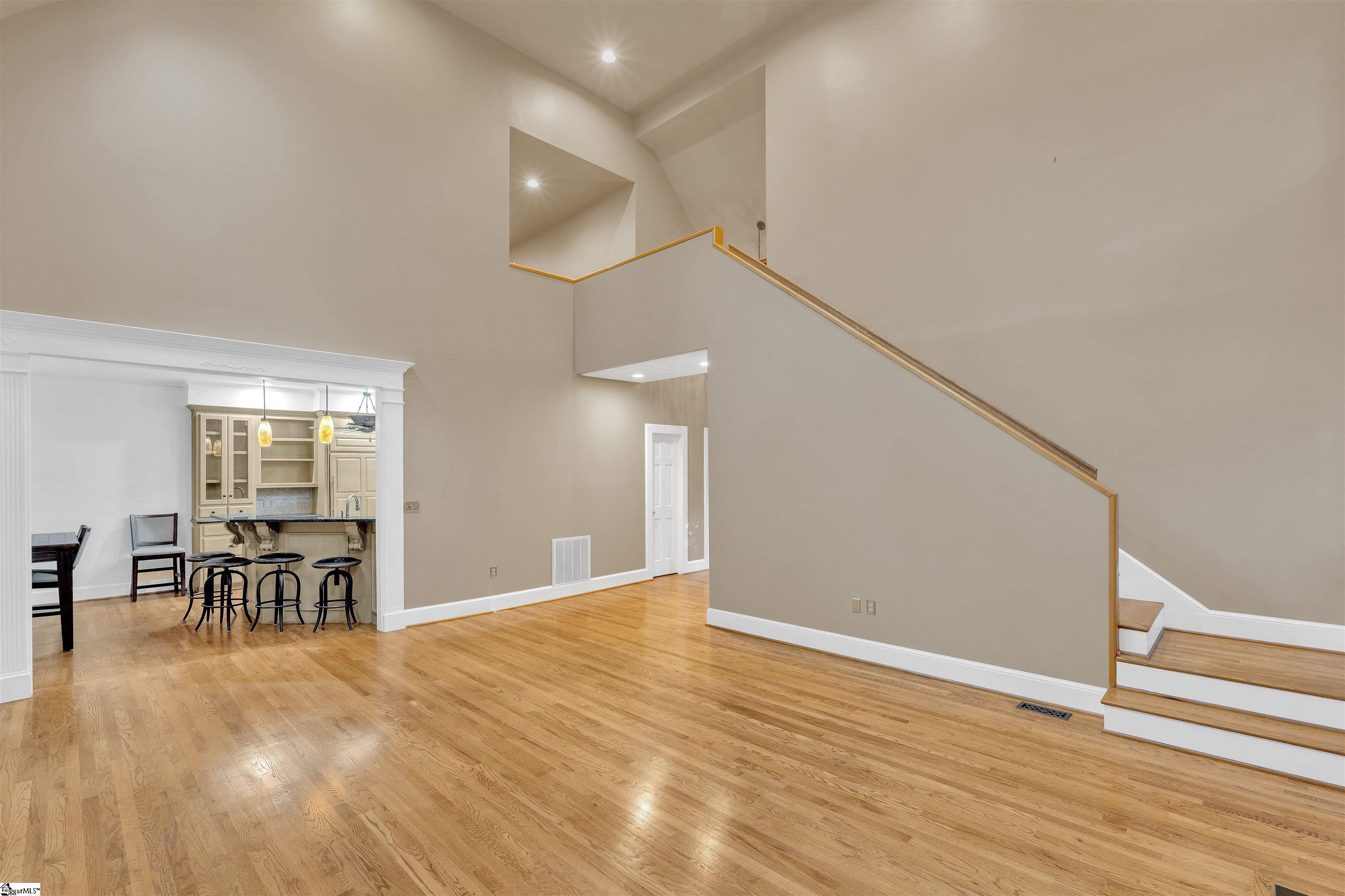 388 Pinehurst Drive Spartanburg, SC 29306