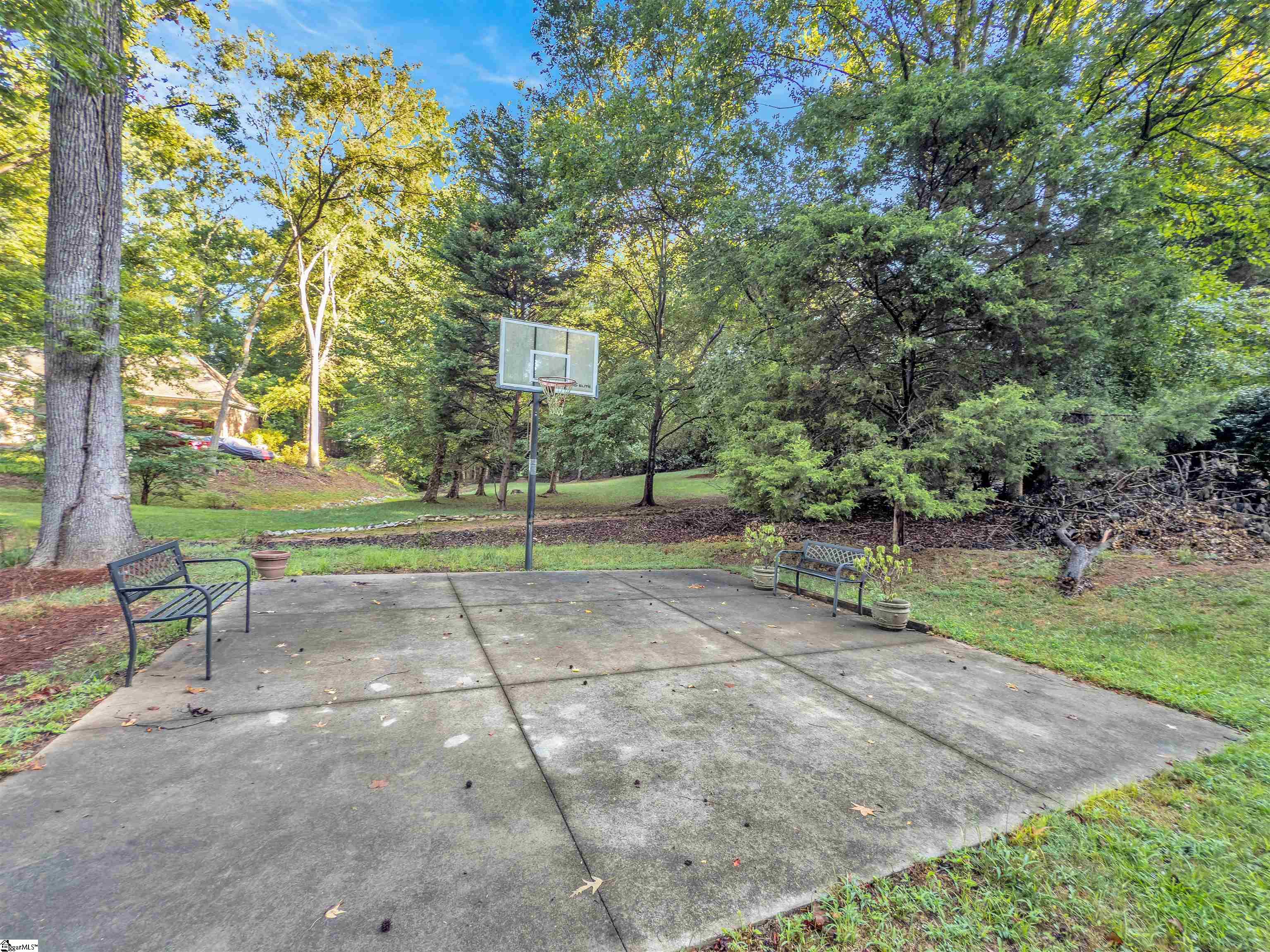 388 Pinehurst Drive Spartanburg, SC 29306