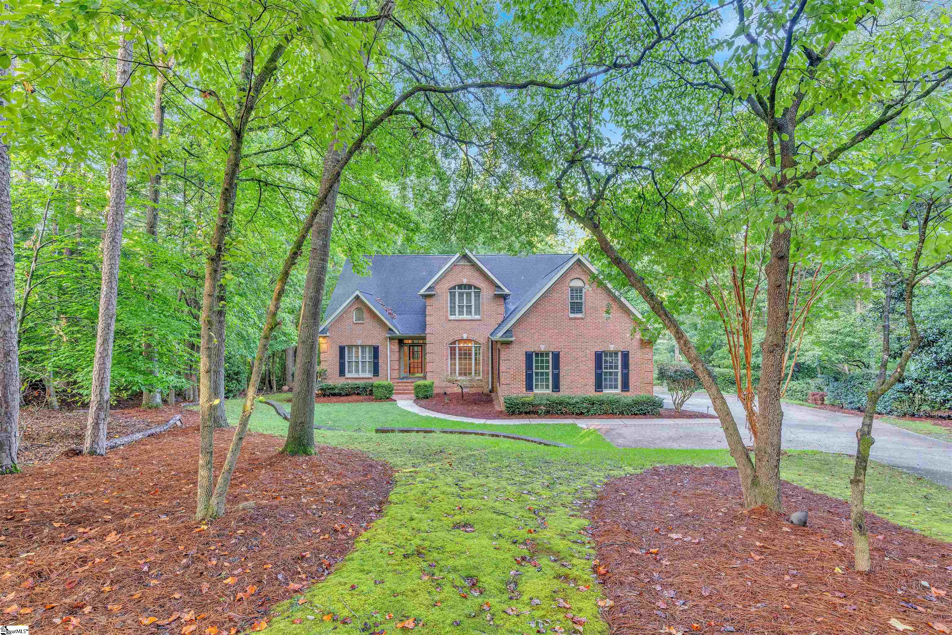 388 Pinehurst Drive Spartanburg, SC 29306