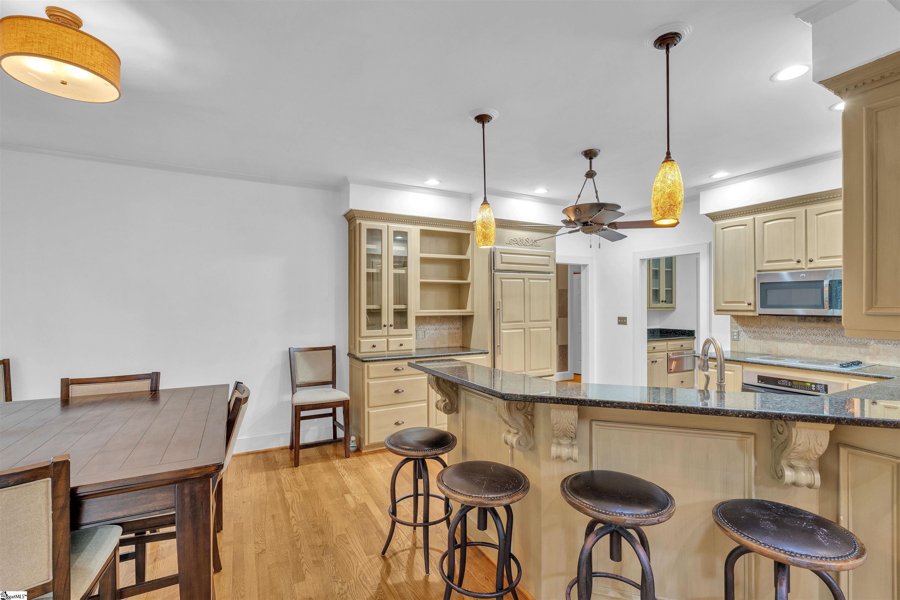 388 Pinehurst Drive Spartanburg, SC 29306