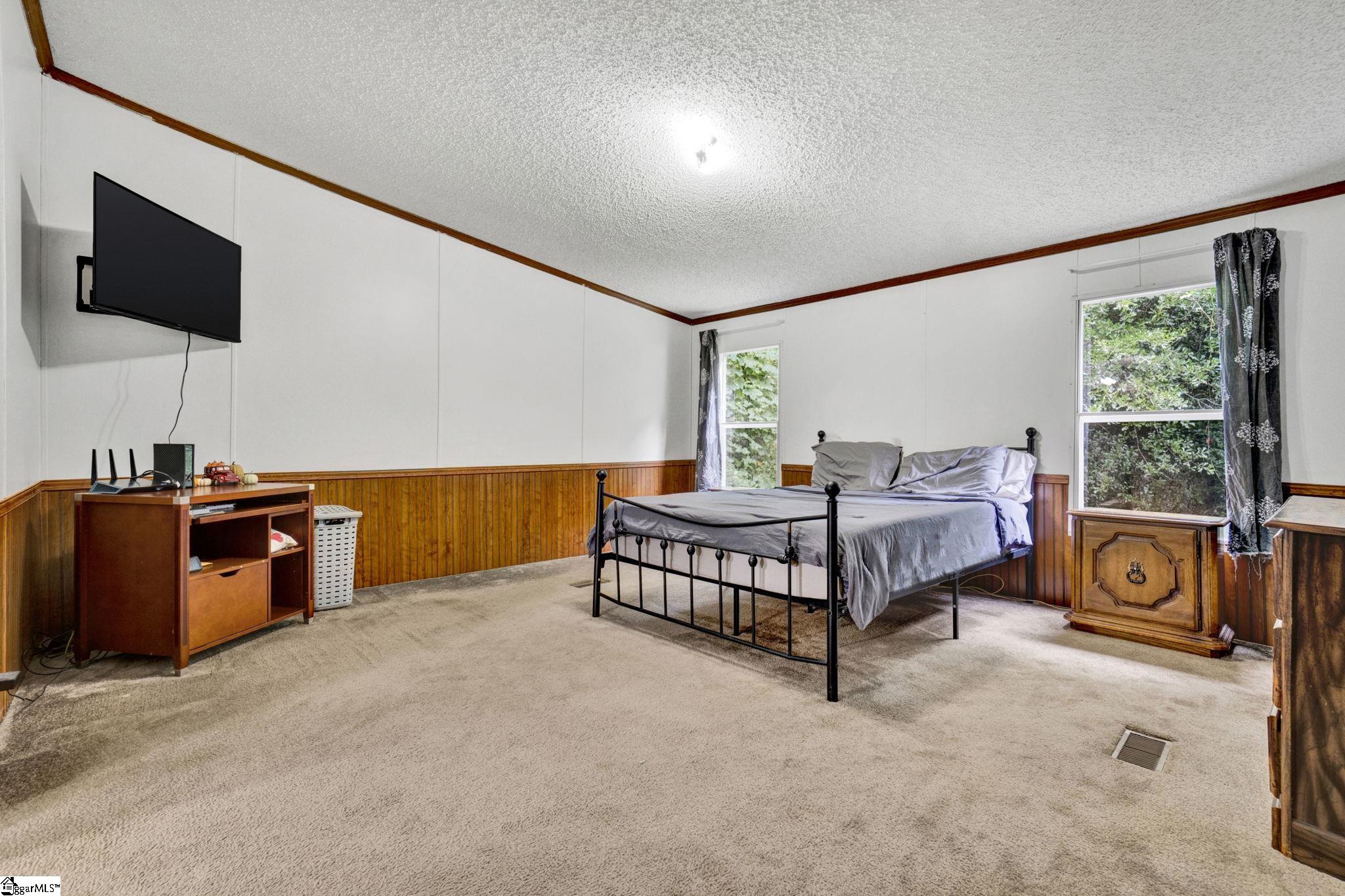 427 Whitt Road Piedmont, SC 29673-8129