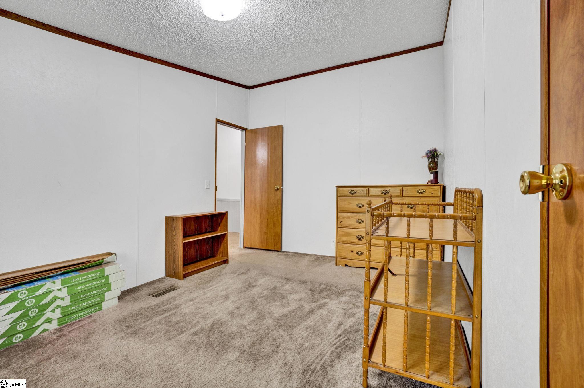 427 Whitt Road Piedmont, SC 29673-8129