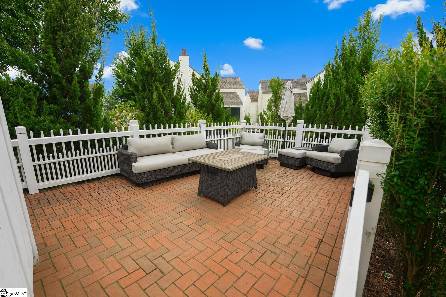 33 Bowman Road Greenville, SC 29615