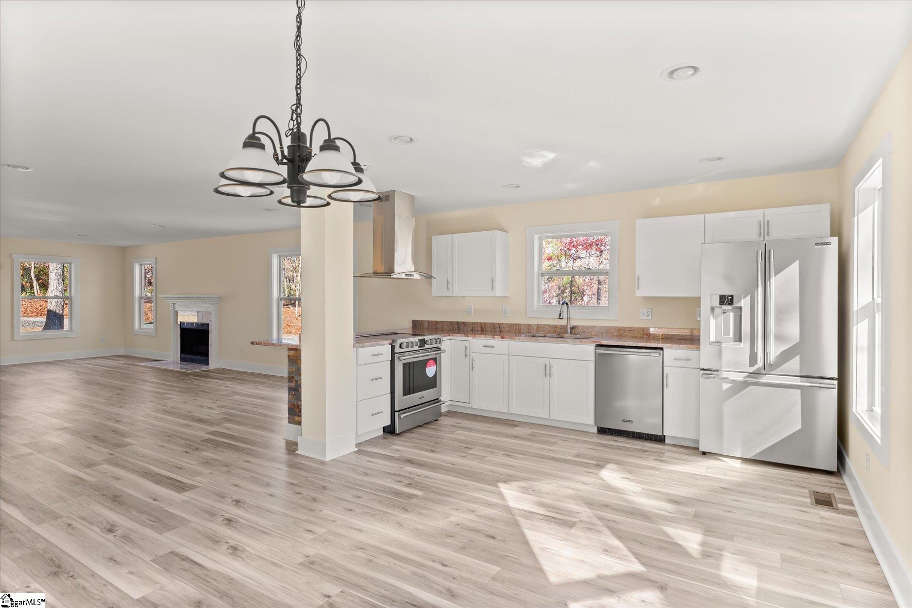 183 Wittmore Lane Cleveland, SC 29635