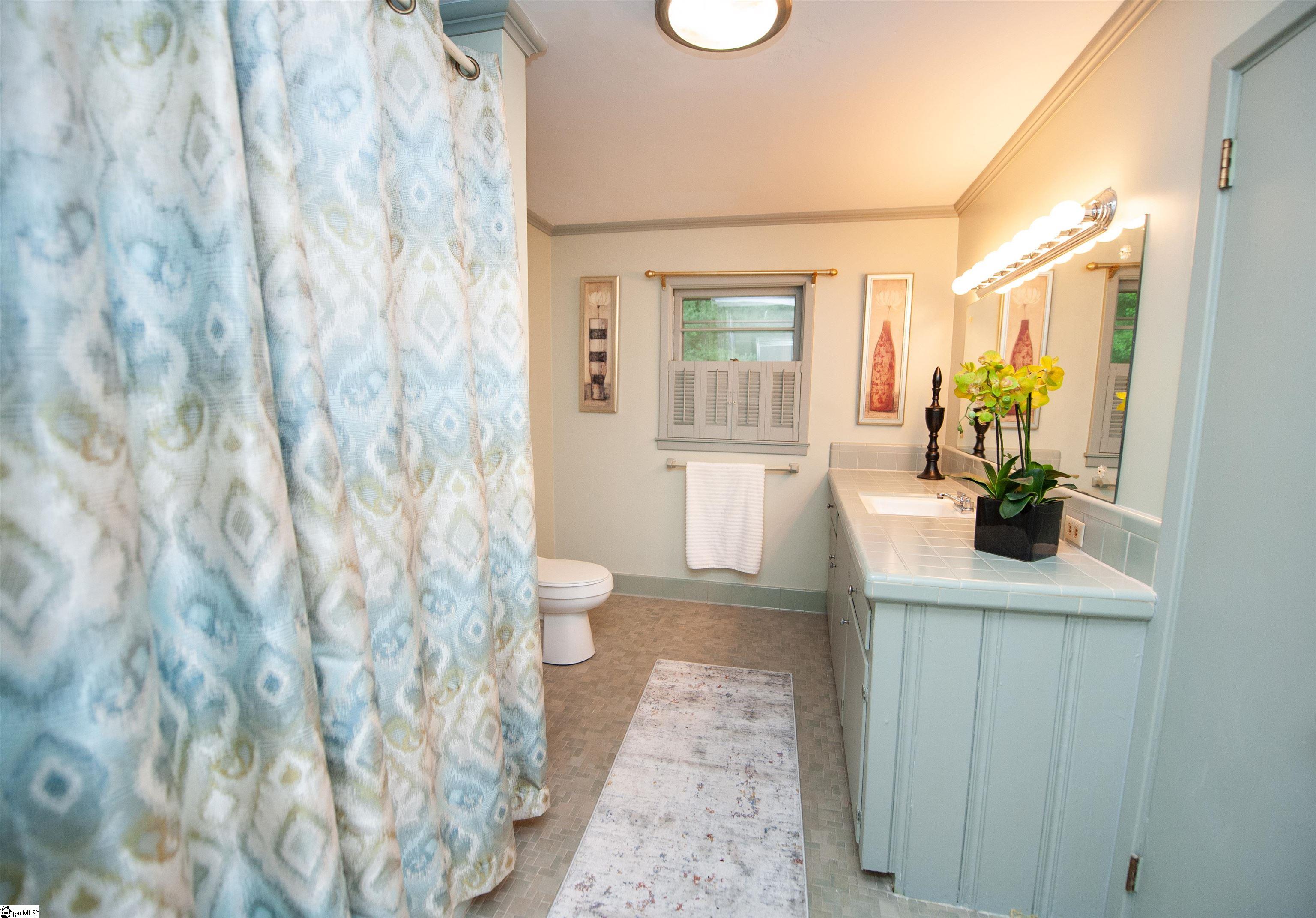 101 Kent Place Spartanburg, SC 29307
