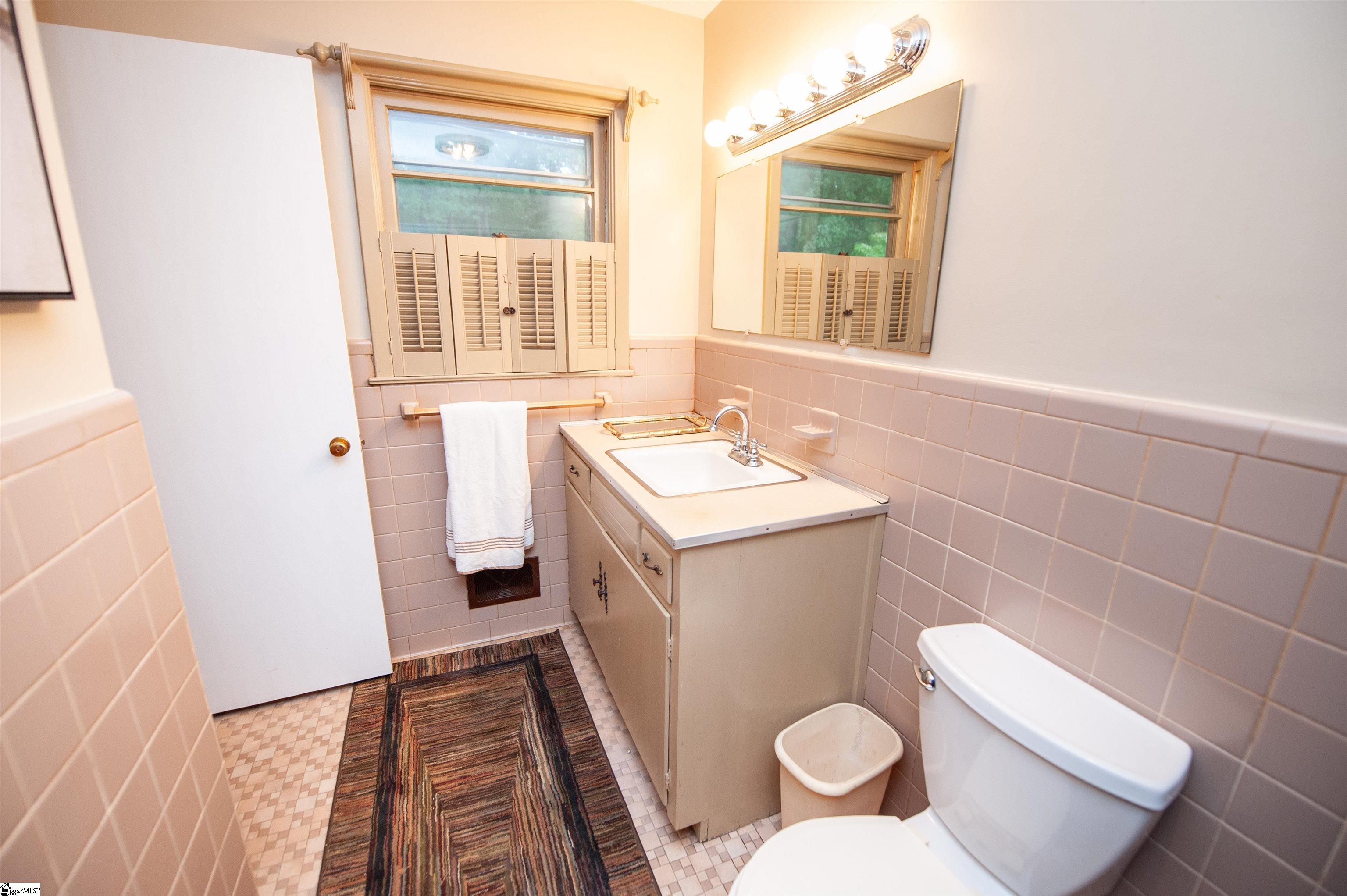 101 Kent Place Spartanburg, SC 29307