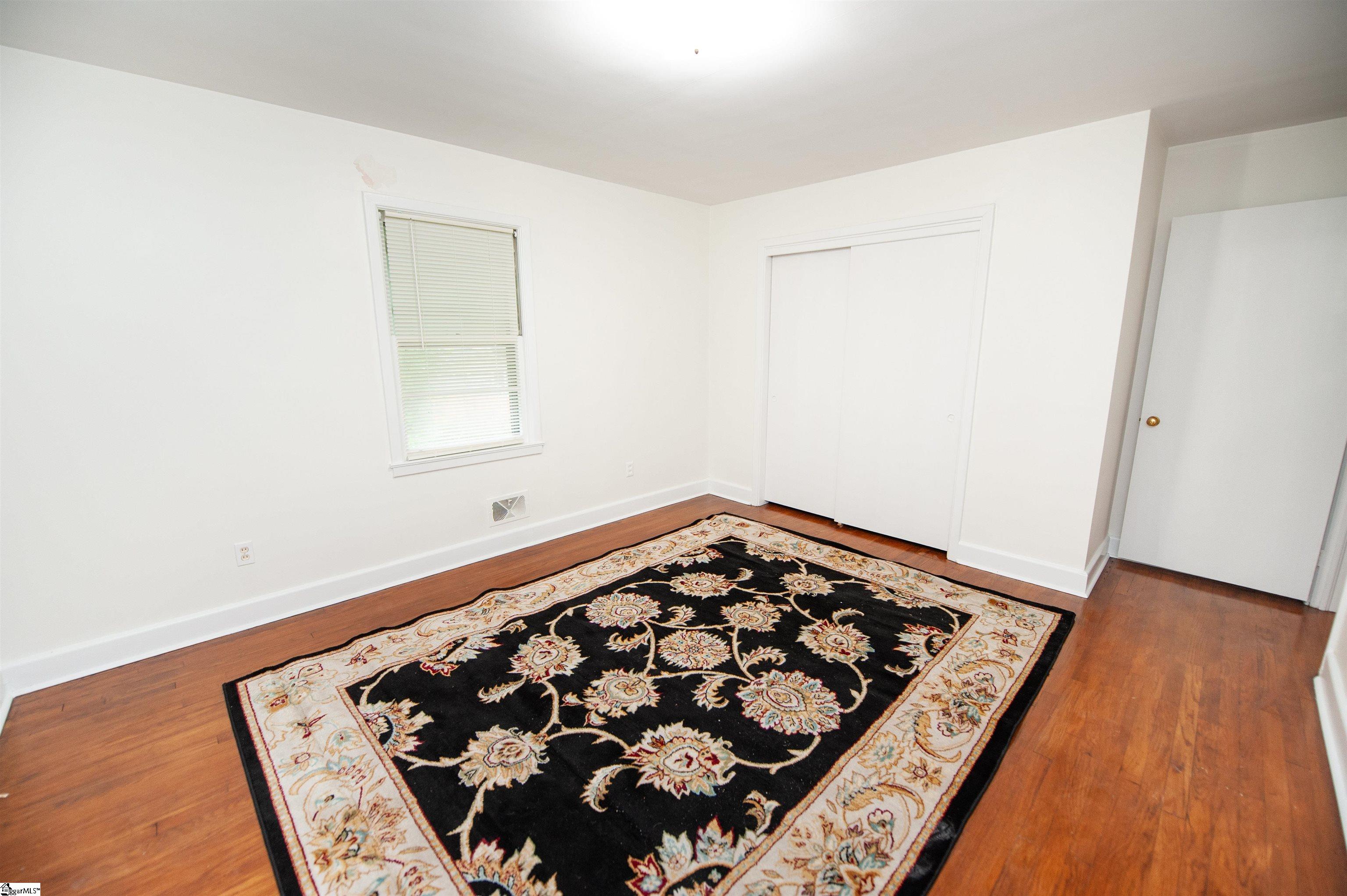 101 Kent Place Spartanburg, SC 29307