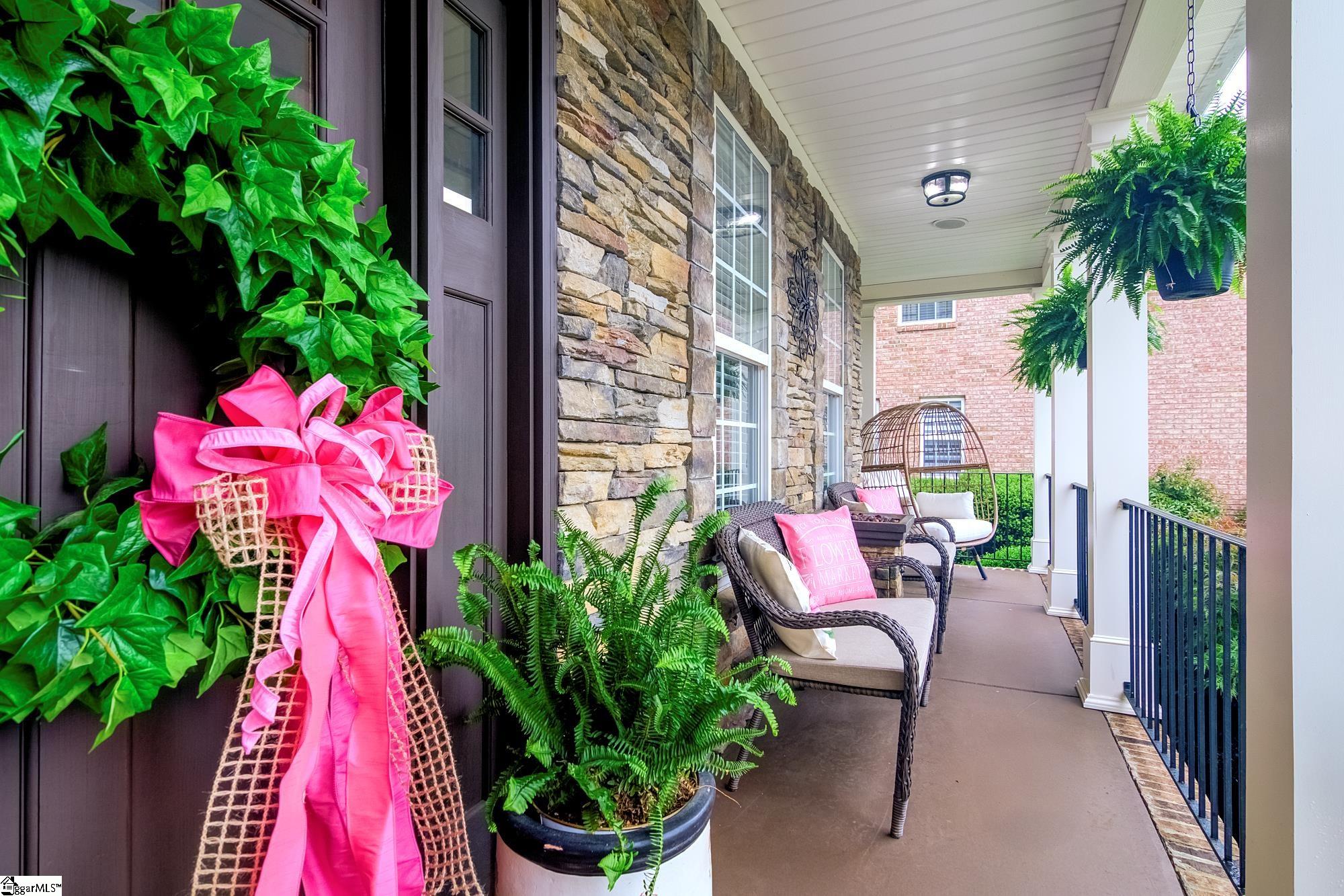 1 Lone Oak Avenue Simpsonville, SC 29681