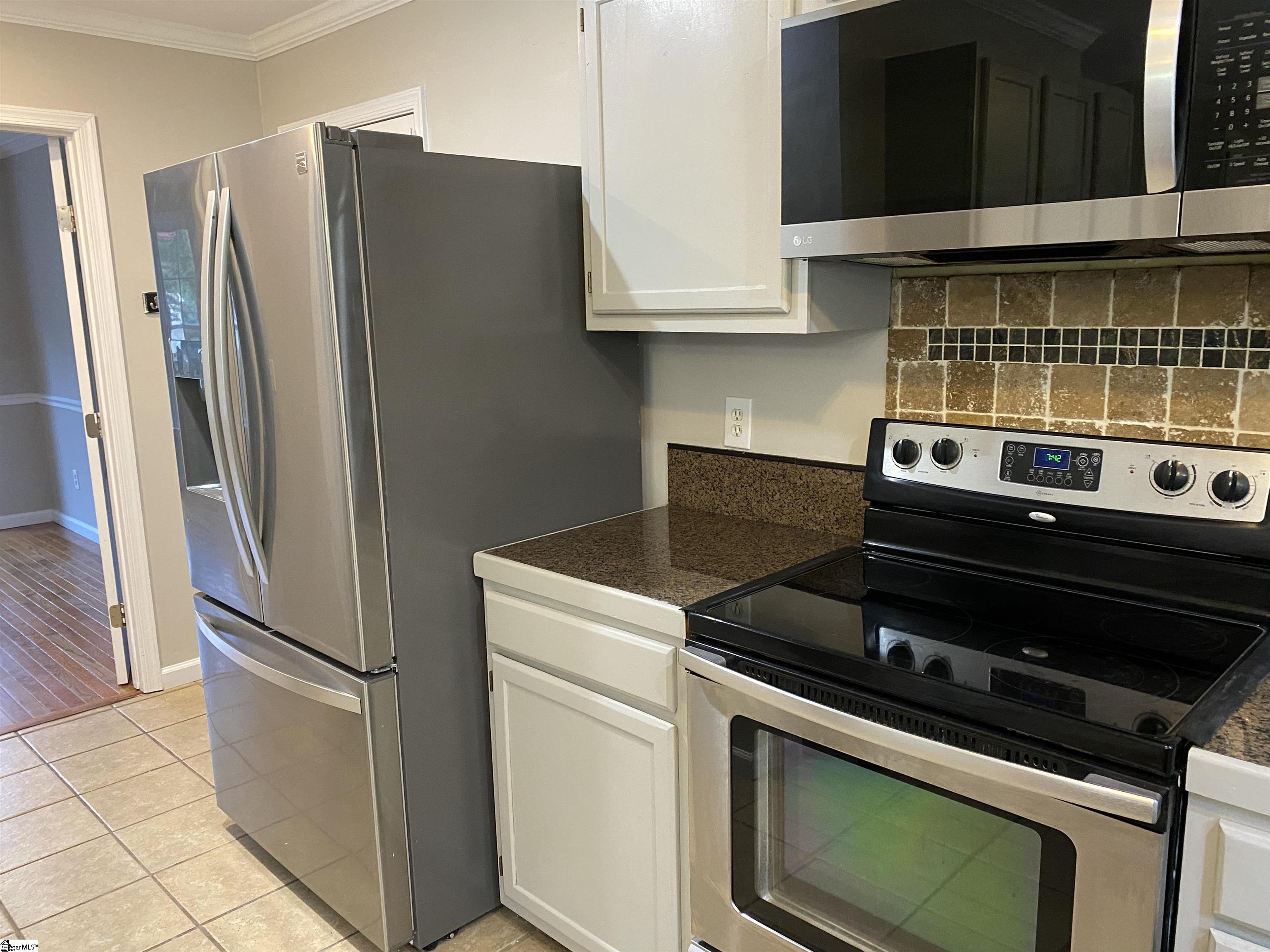 406 Latrobe Drive Simpsonville, SC 29681