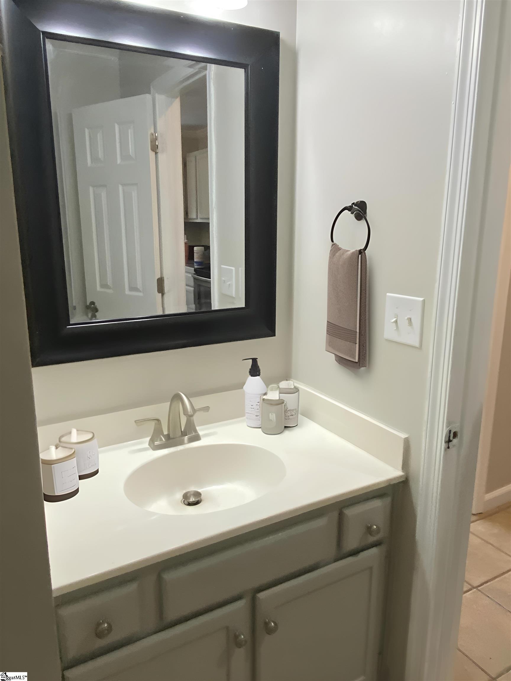 406 Latrobe Drive Simpsonville, SC 29681
