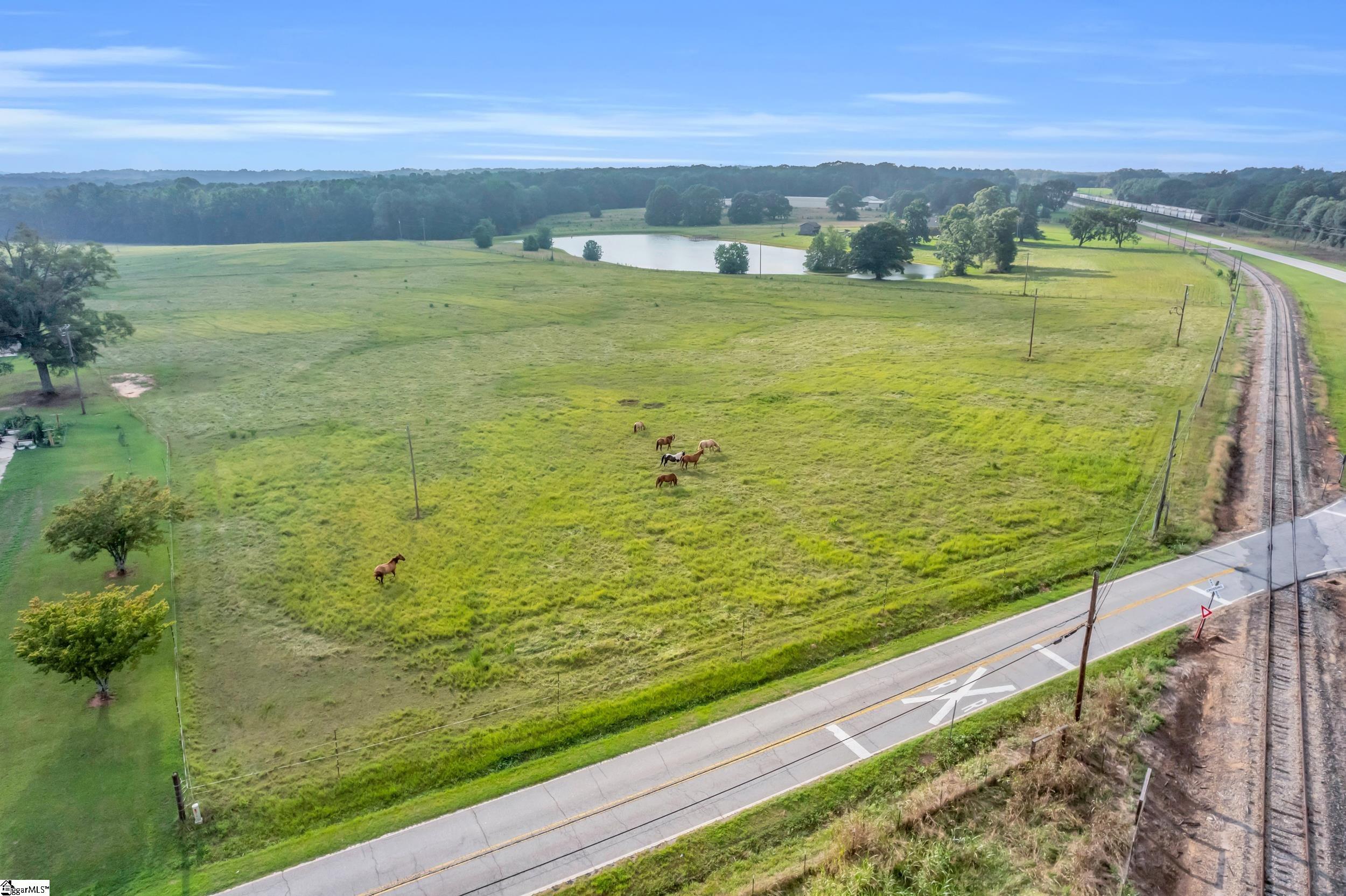 00 Docheno Road Belton, SC 29627