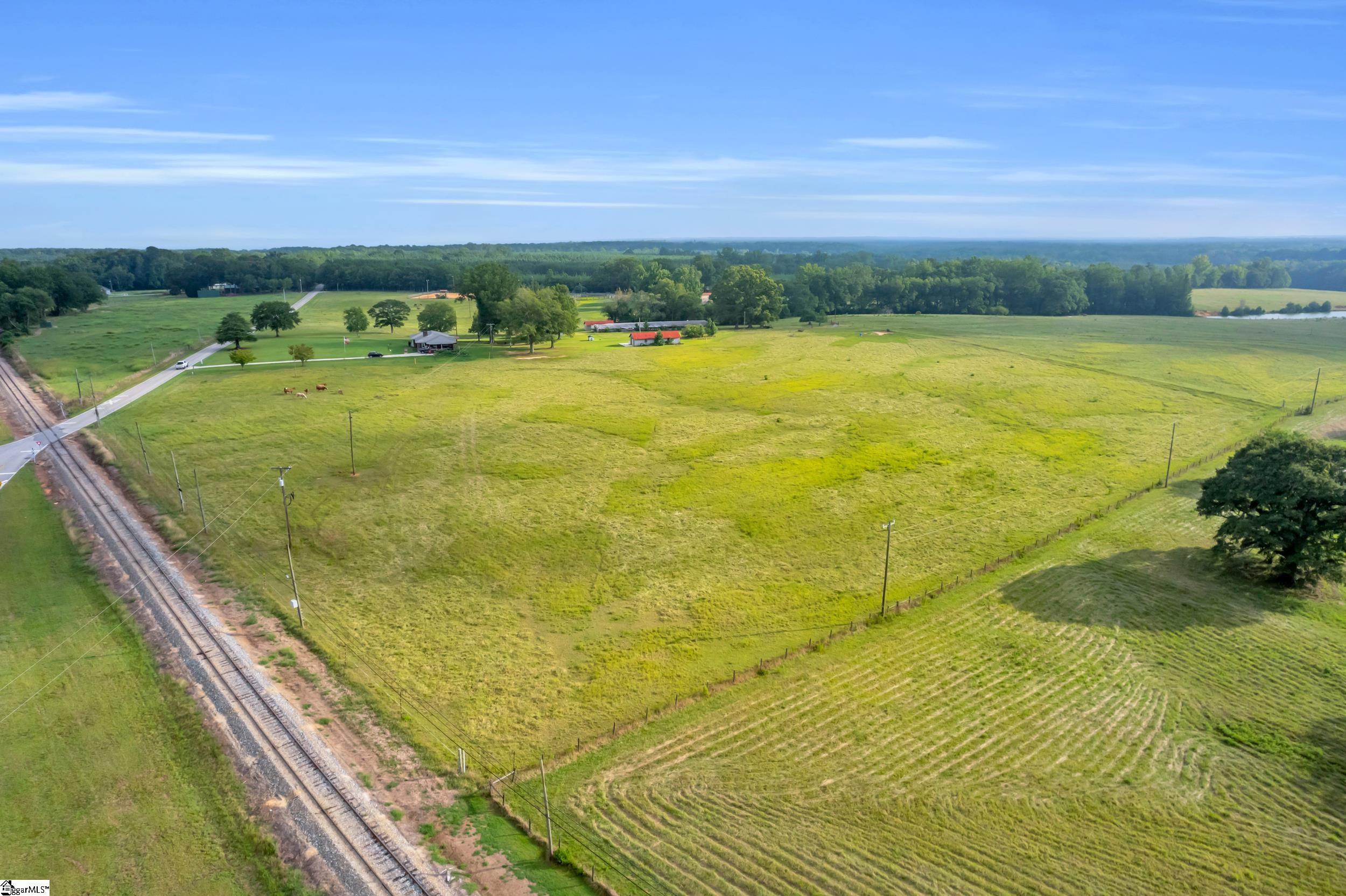 00 Docheno Road Belton, SC 29627