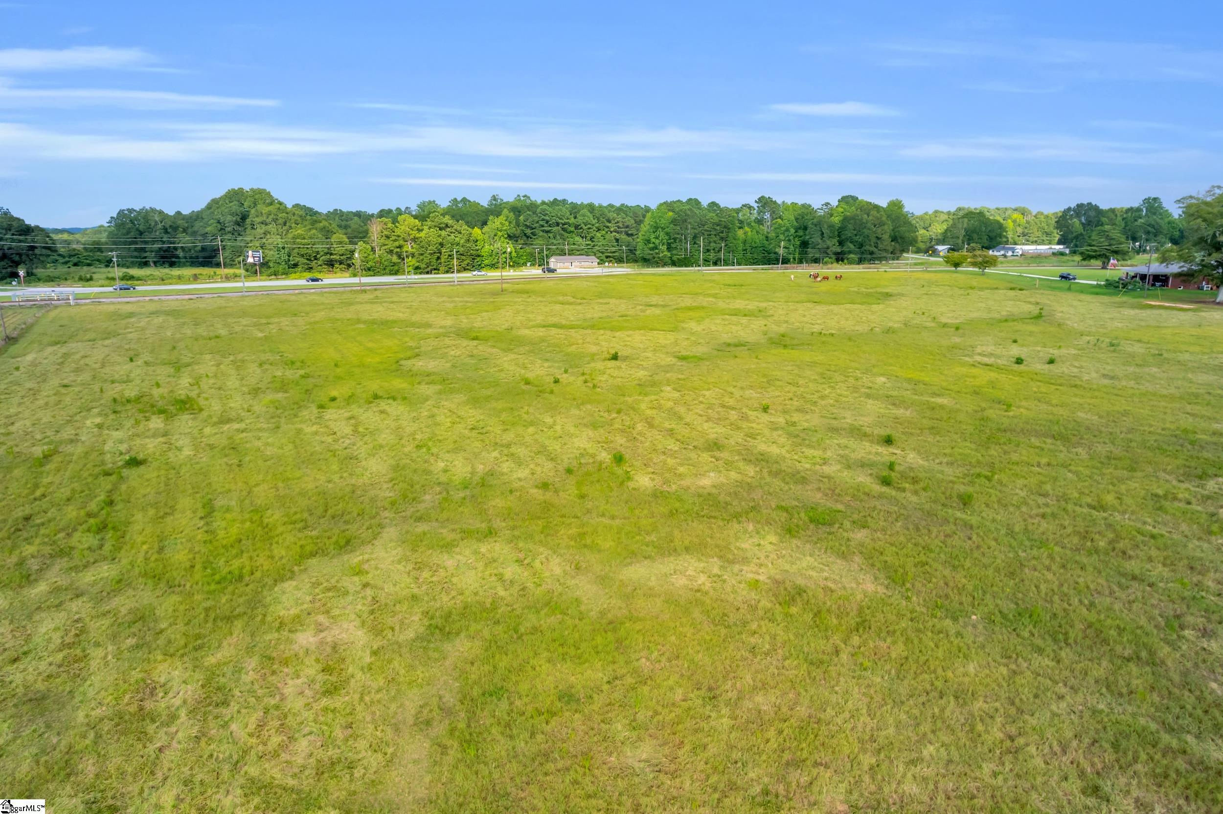 00 Docheno Road Belton, SC 29627