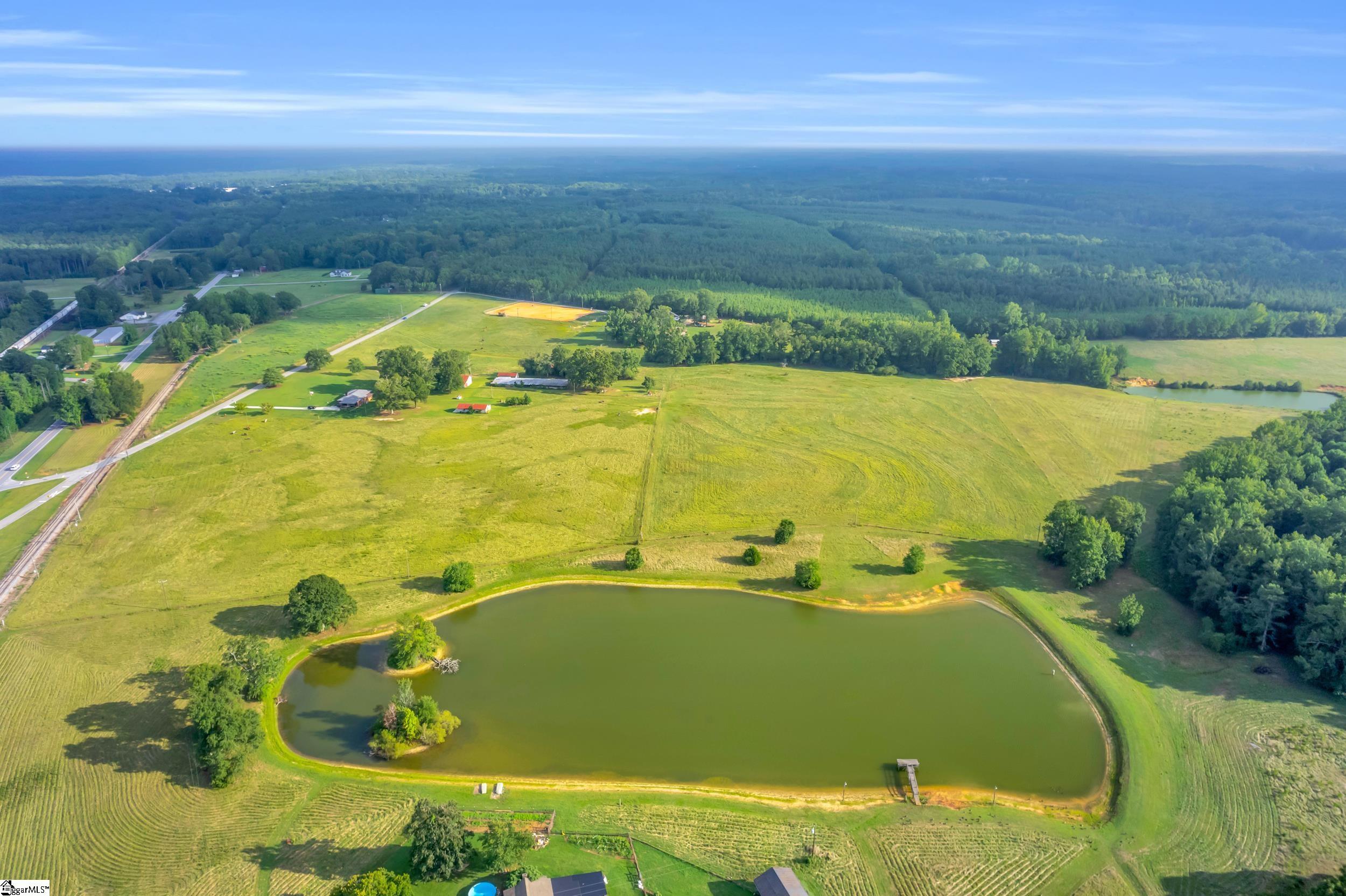 00 Docheno Road Belton, SC 29627