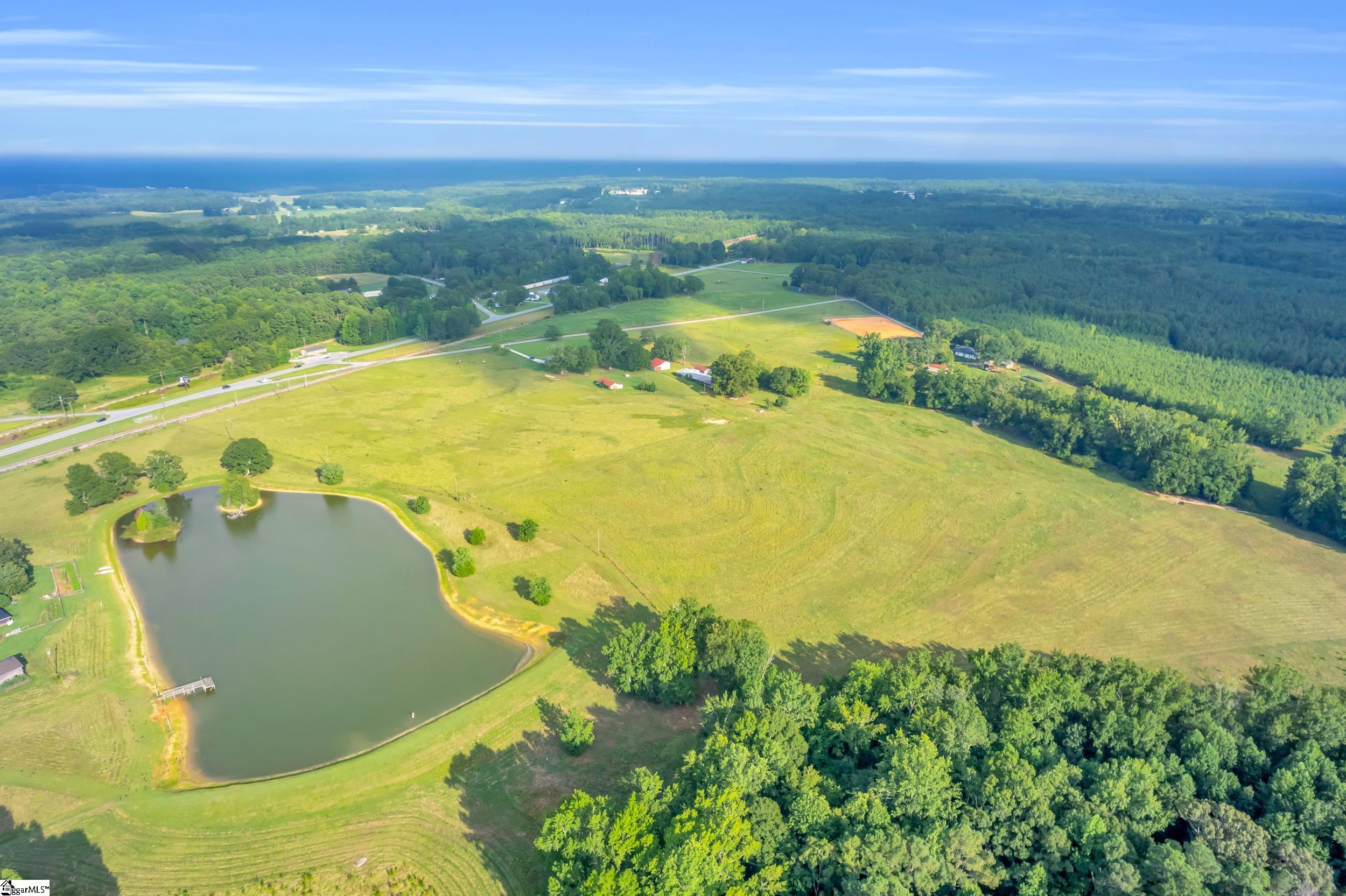 00 Docheno Road Belton, SC 29627