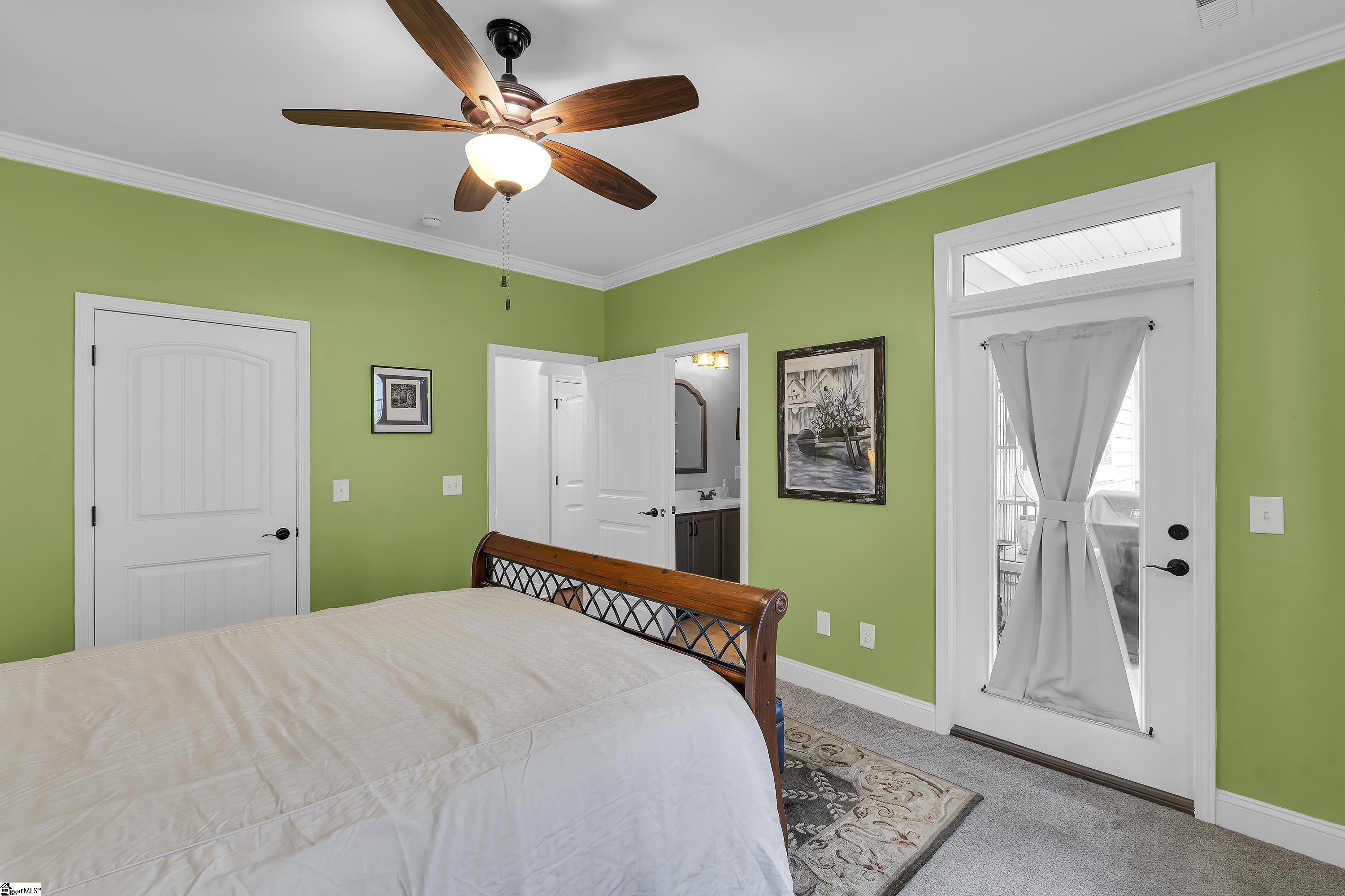 18 Cottage Knoll Circle Greenville, SC 29609