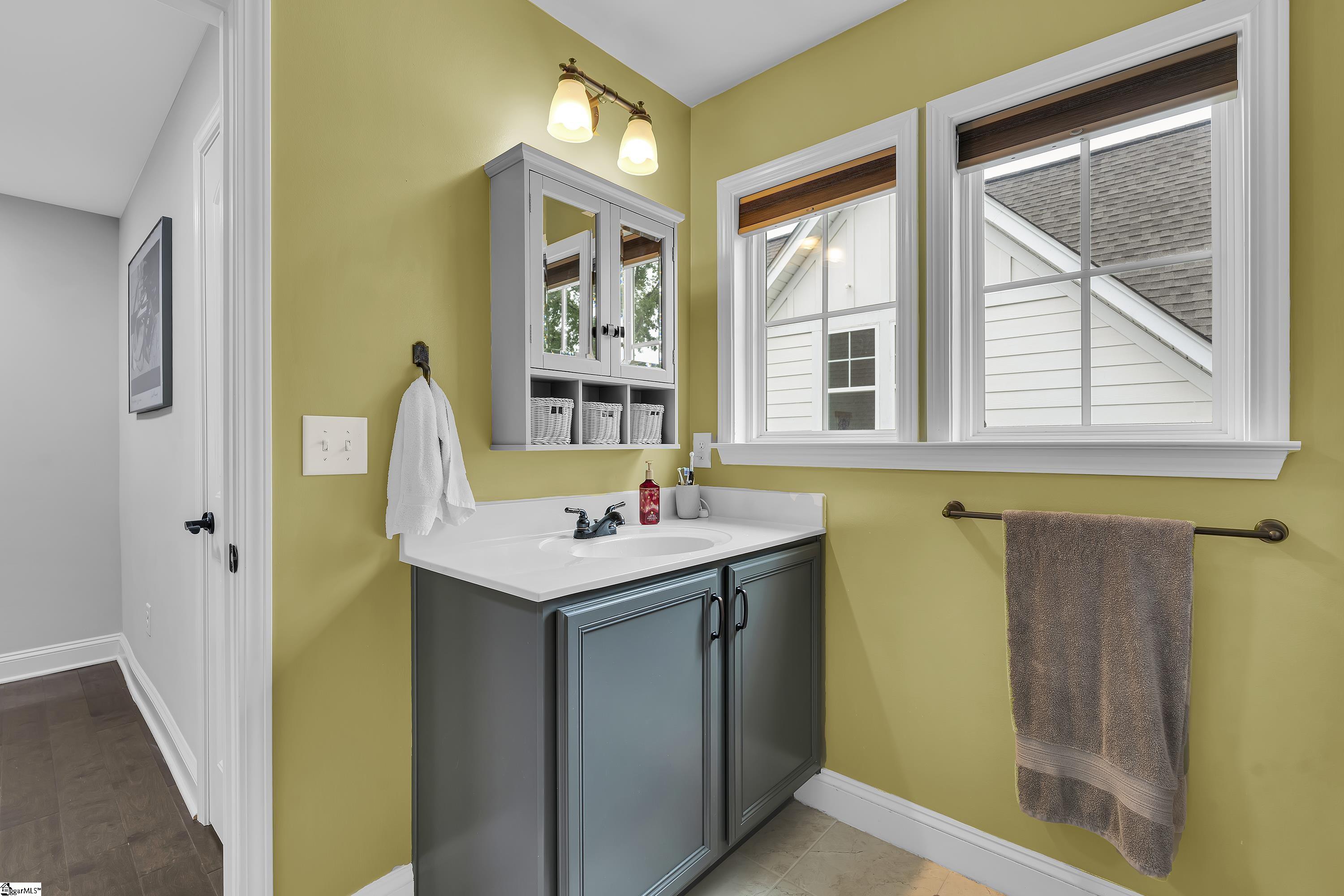 18 Cottage Knoll Circle Greenville, SC 29609