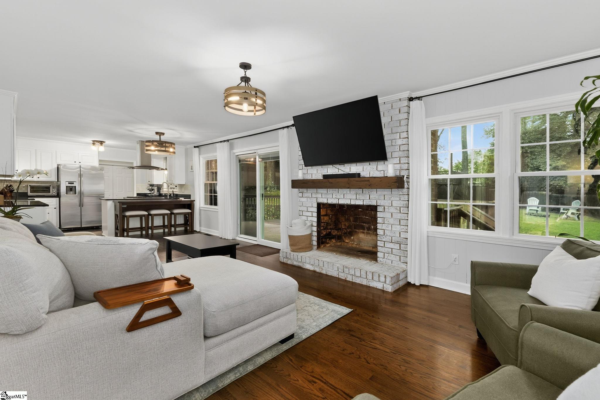 517 Kenilworth Drive Greenville, SC 29615