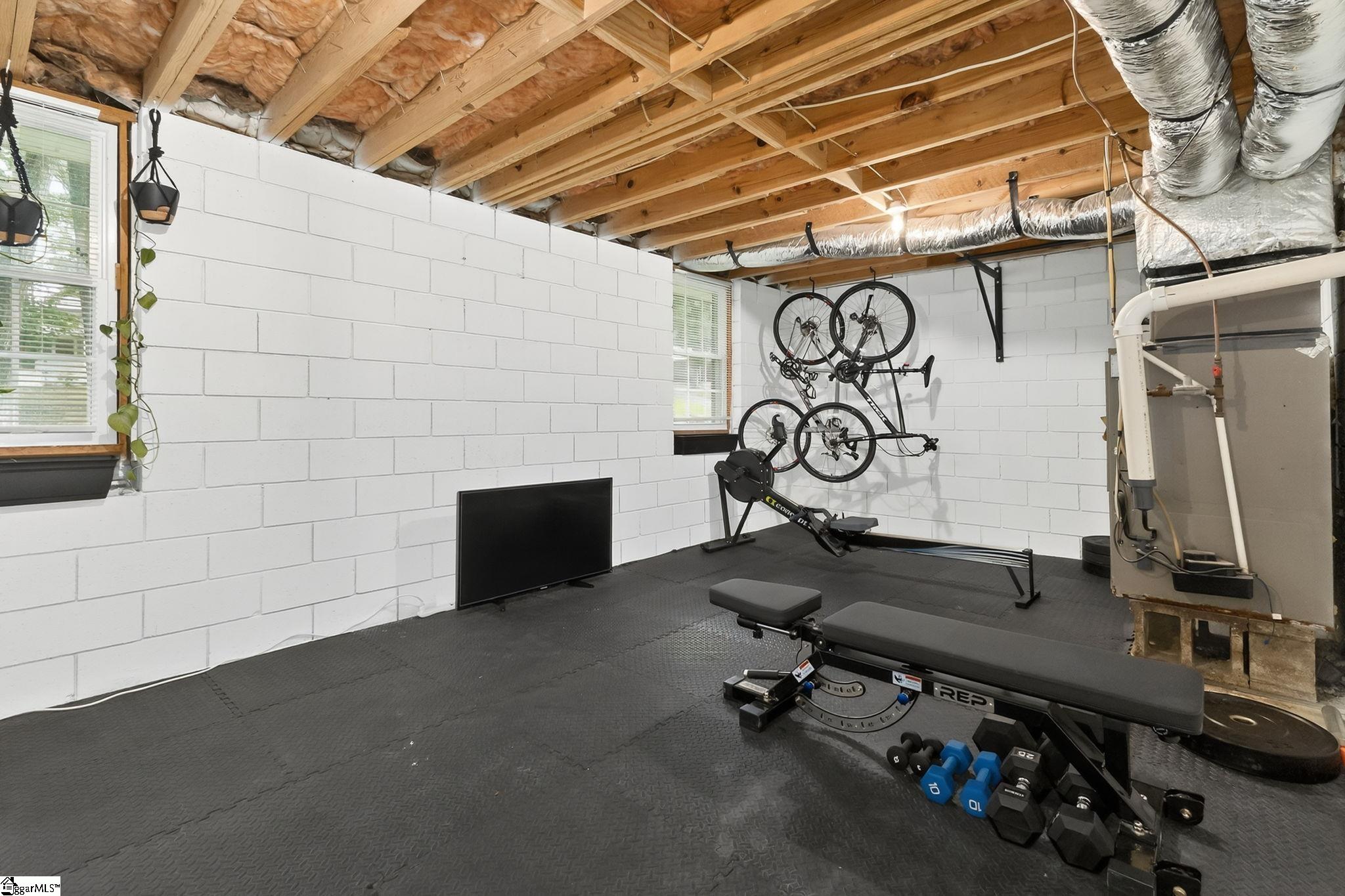 517 Kenilworth Drive Greenville, SC 29615