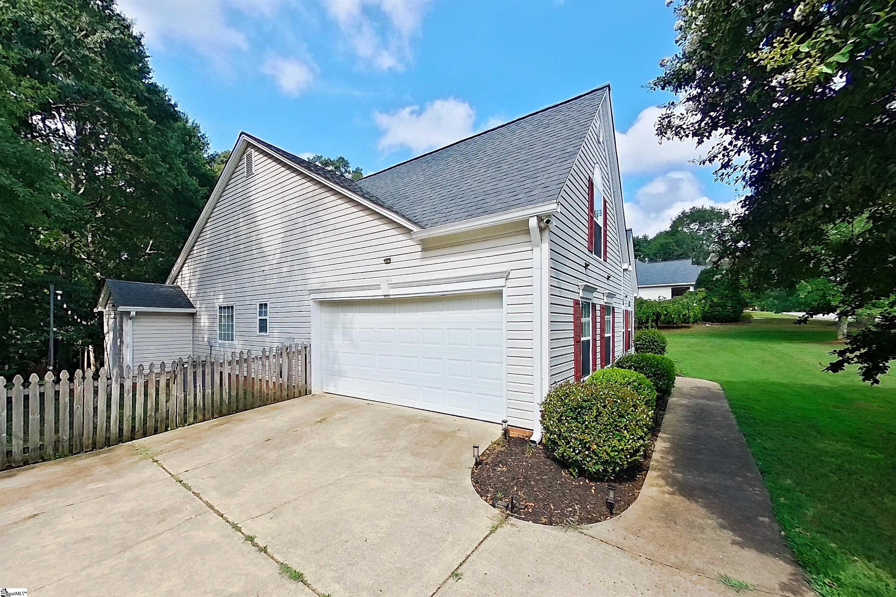 412 Ashley Oaks Drive Moore, SC 29369