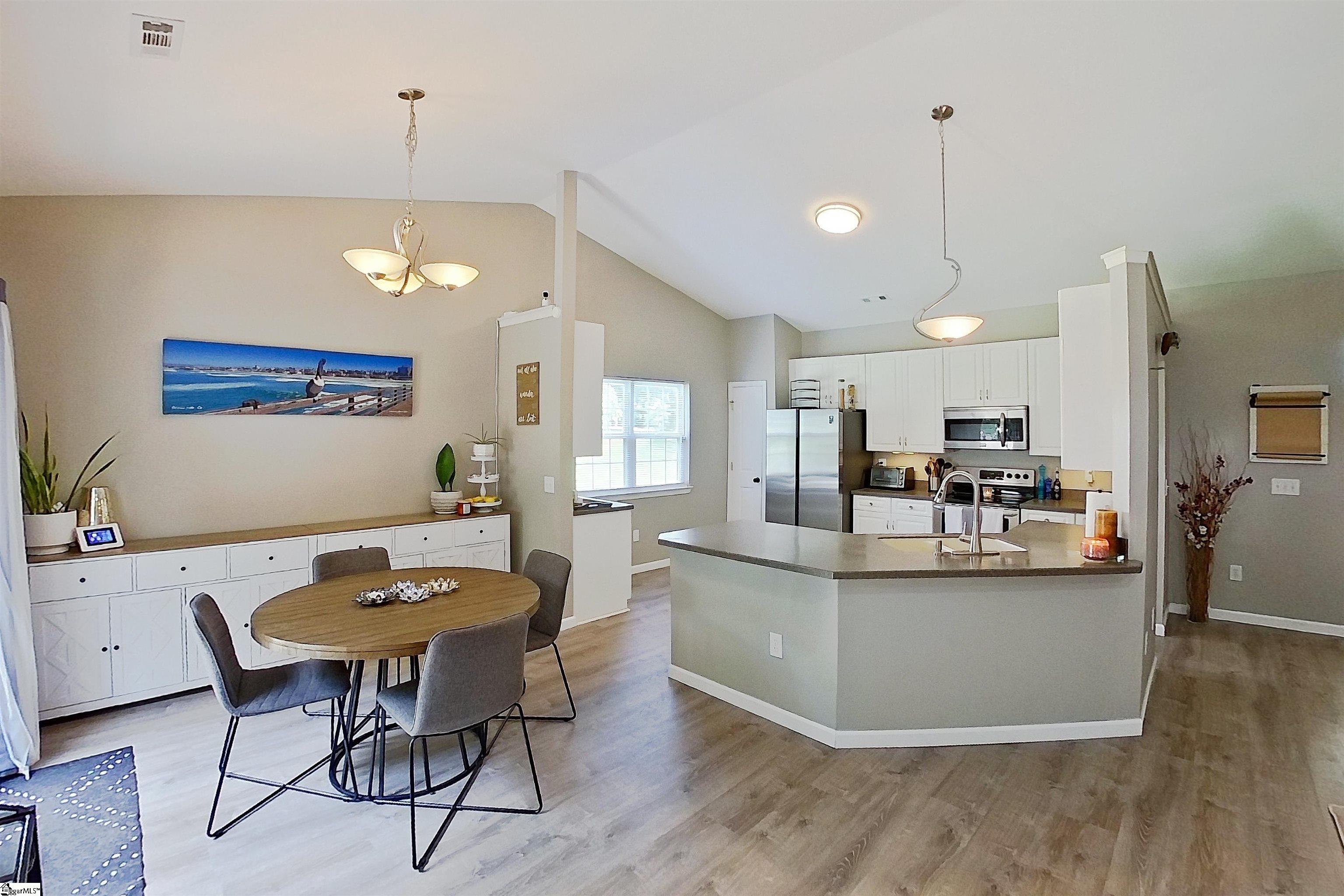 412 Ashley Oaks Drive Moore, SC 29369