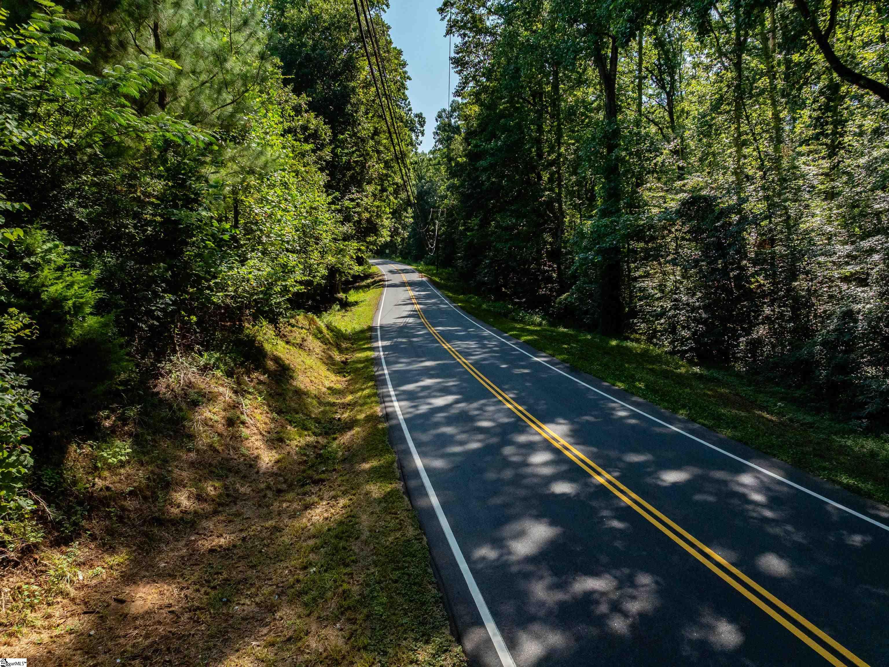01 Bayshore Drive Seneca, SC 29672