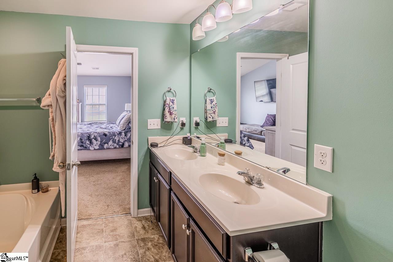 200 Cabot Hill Lane Greer, SC 29651