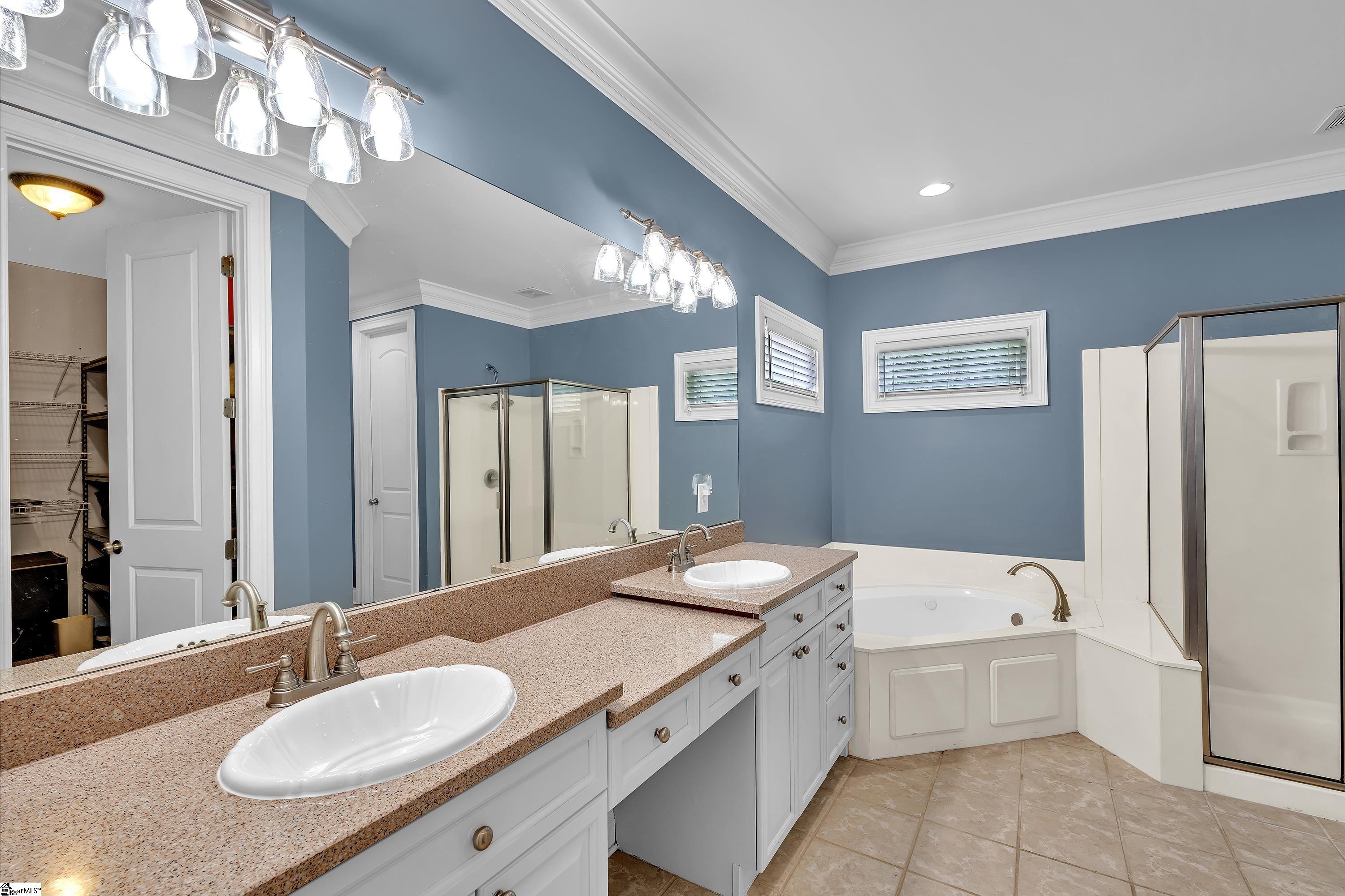 11 Caliston Court Greenville, SC 29615
