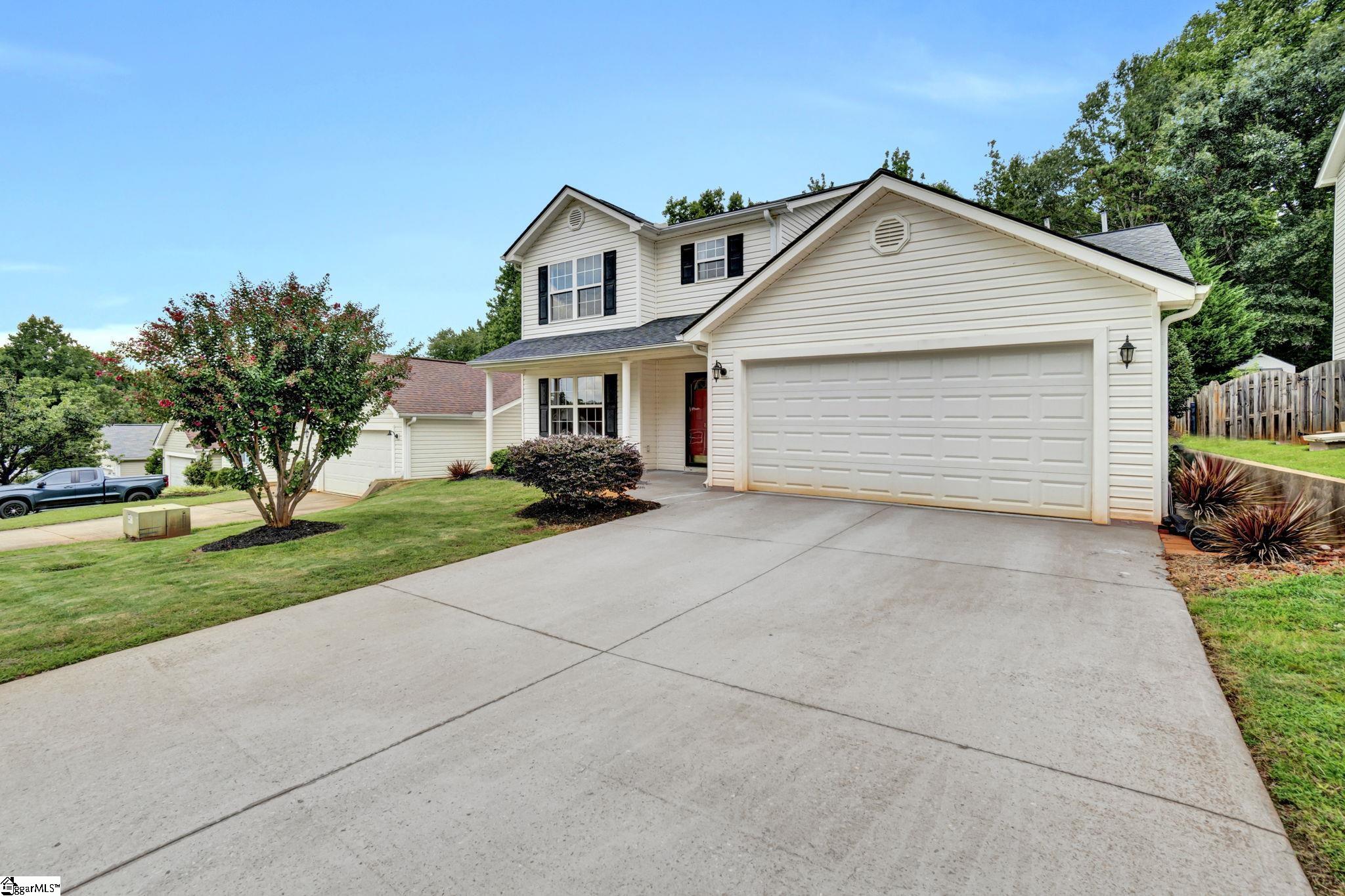 8 Kingscreek Drive Greer, SC 29650