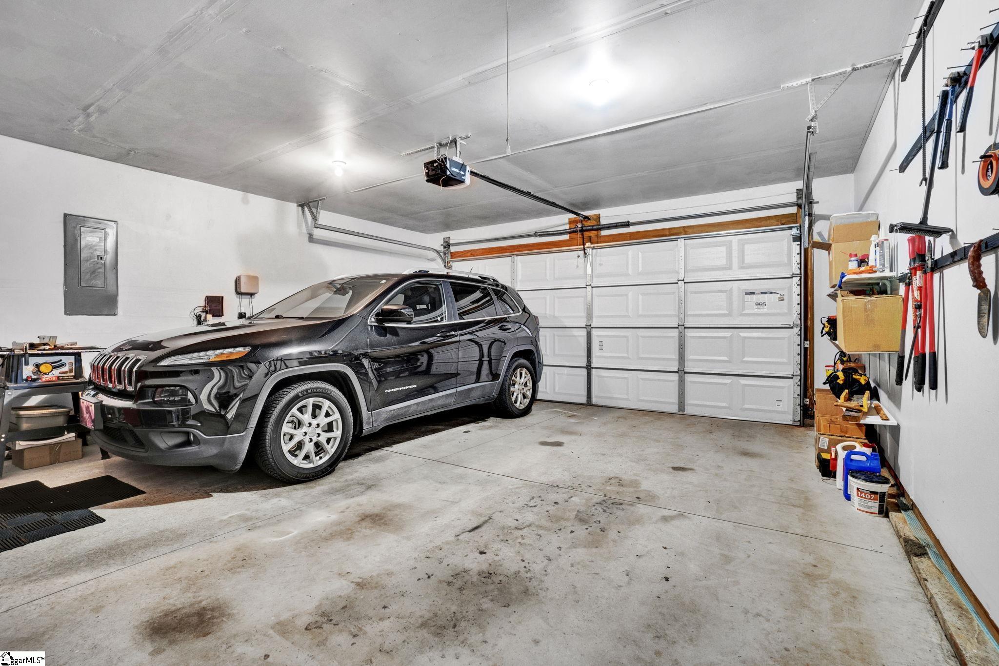 8 Kingscreek Drive Greer, SC 29650