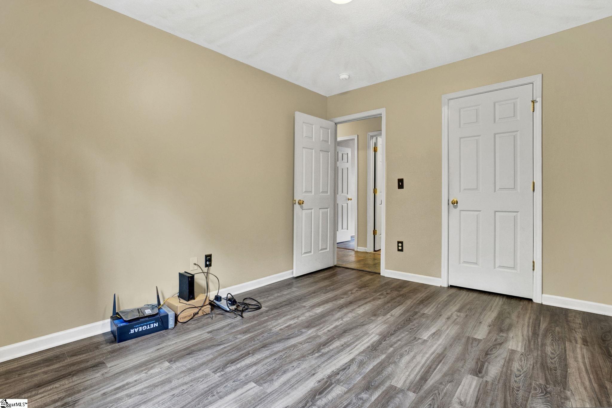 8 Kingscreek Drive Greer, SC 29650
