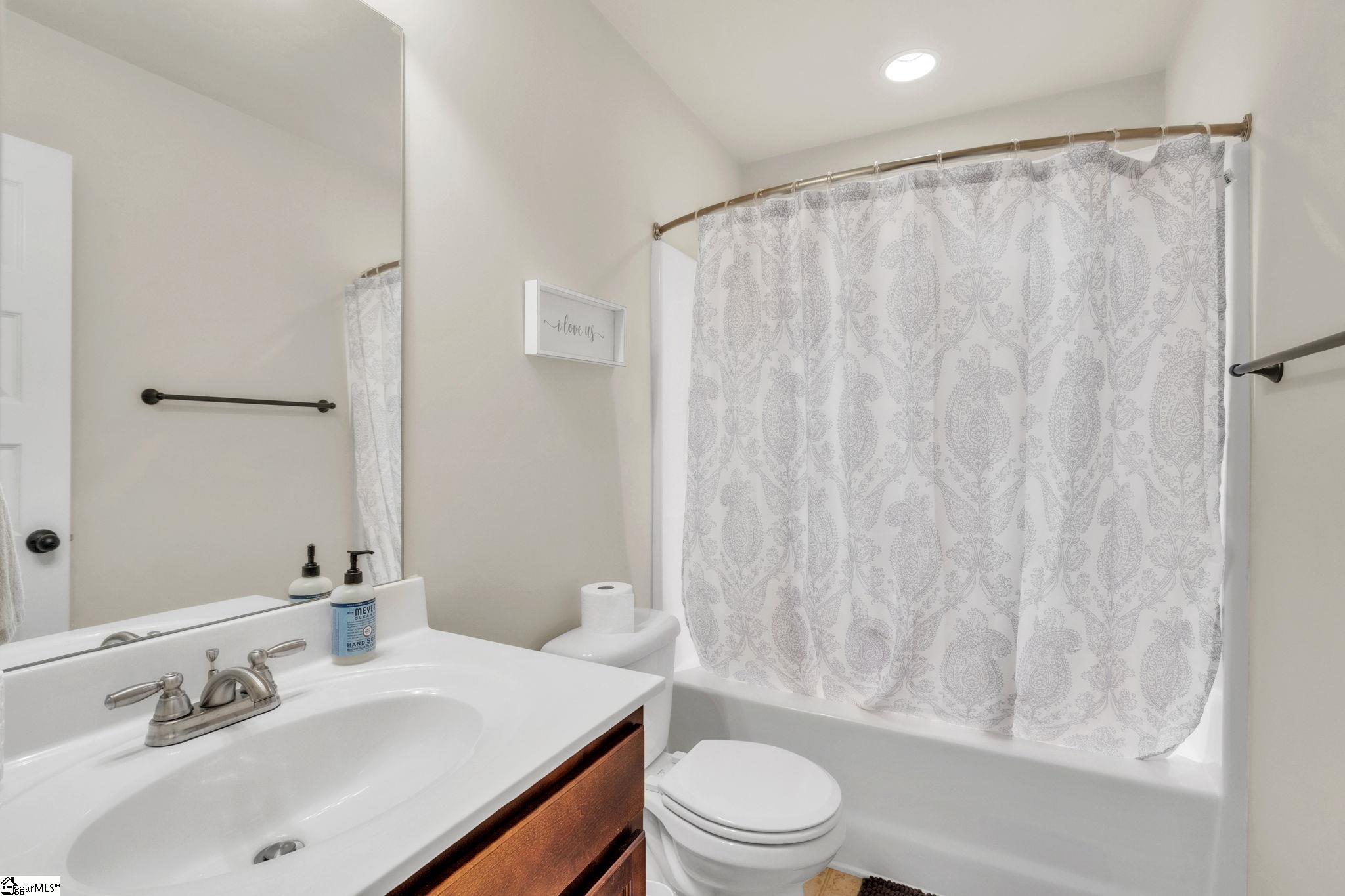 115 Border Avenue Simpsonville, SC 29680