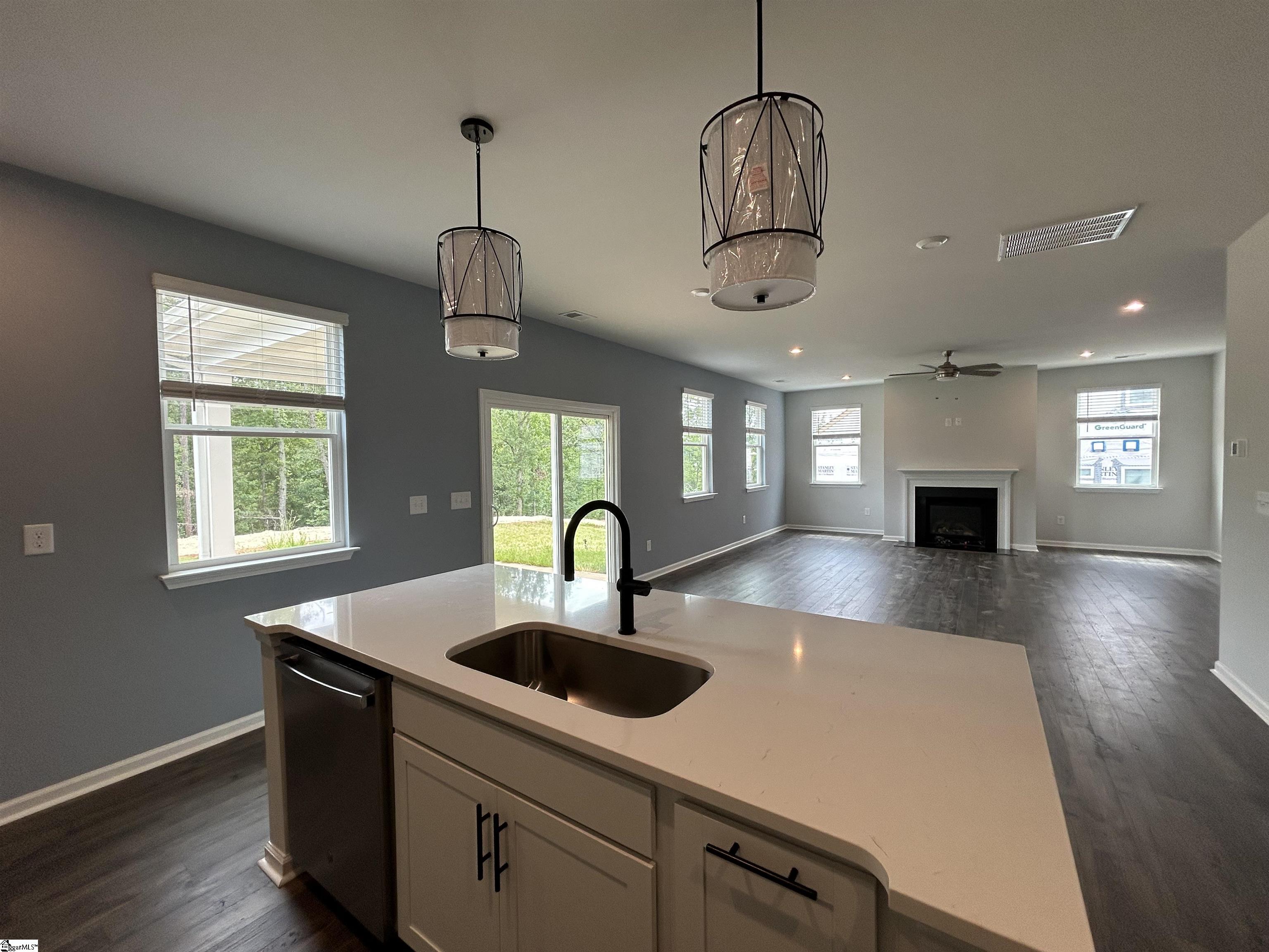 5 Harbor River Circle Greenville, SC 29607