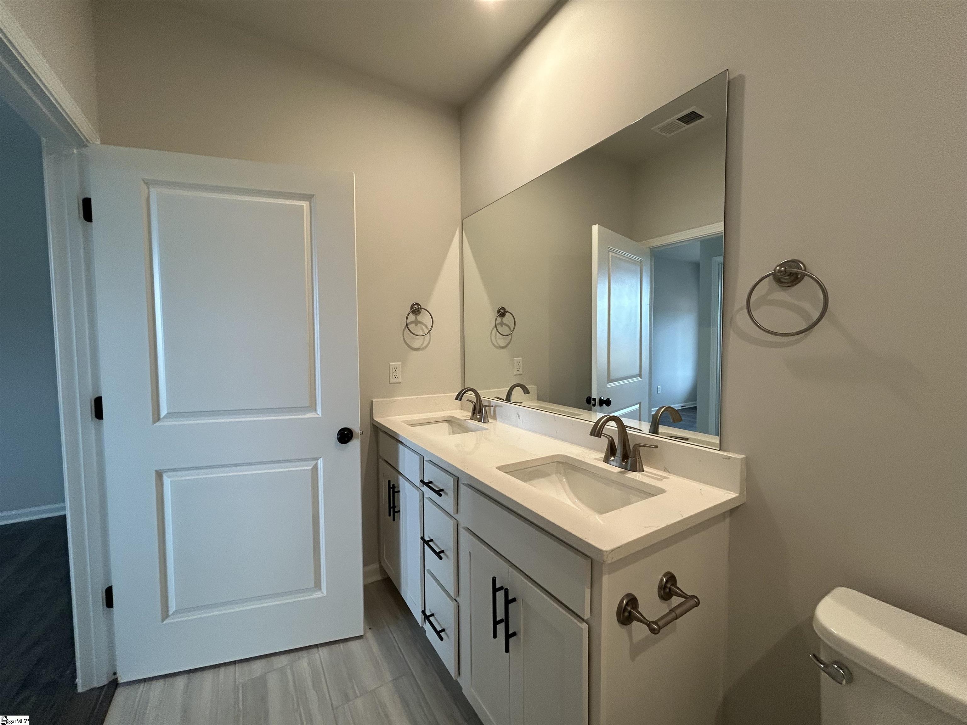 5 Harbor River Circle Greenville, SC 29607