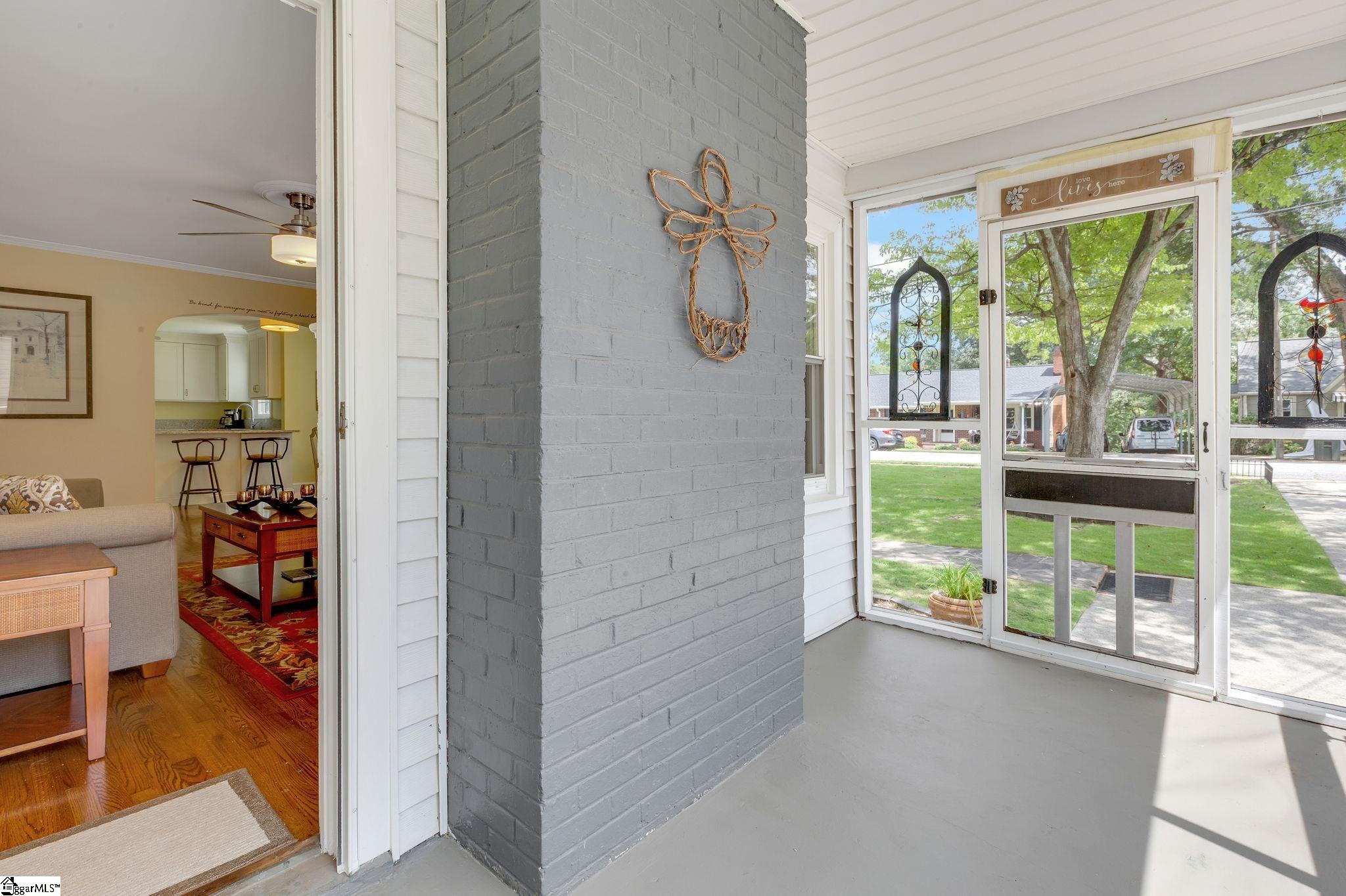 209 Dupont Drive Greenville, SC 29607