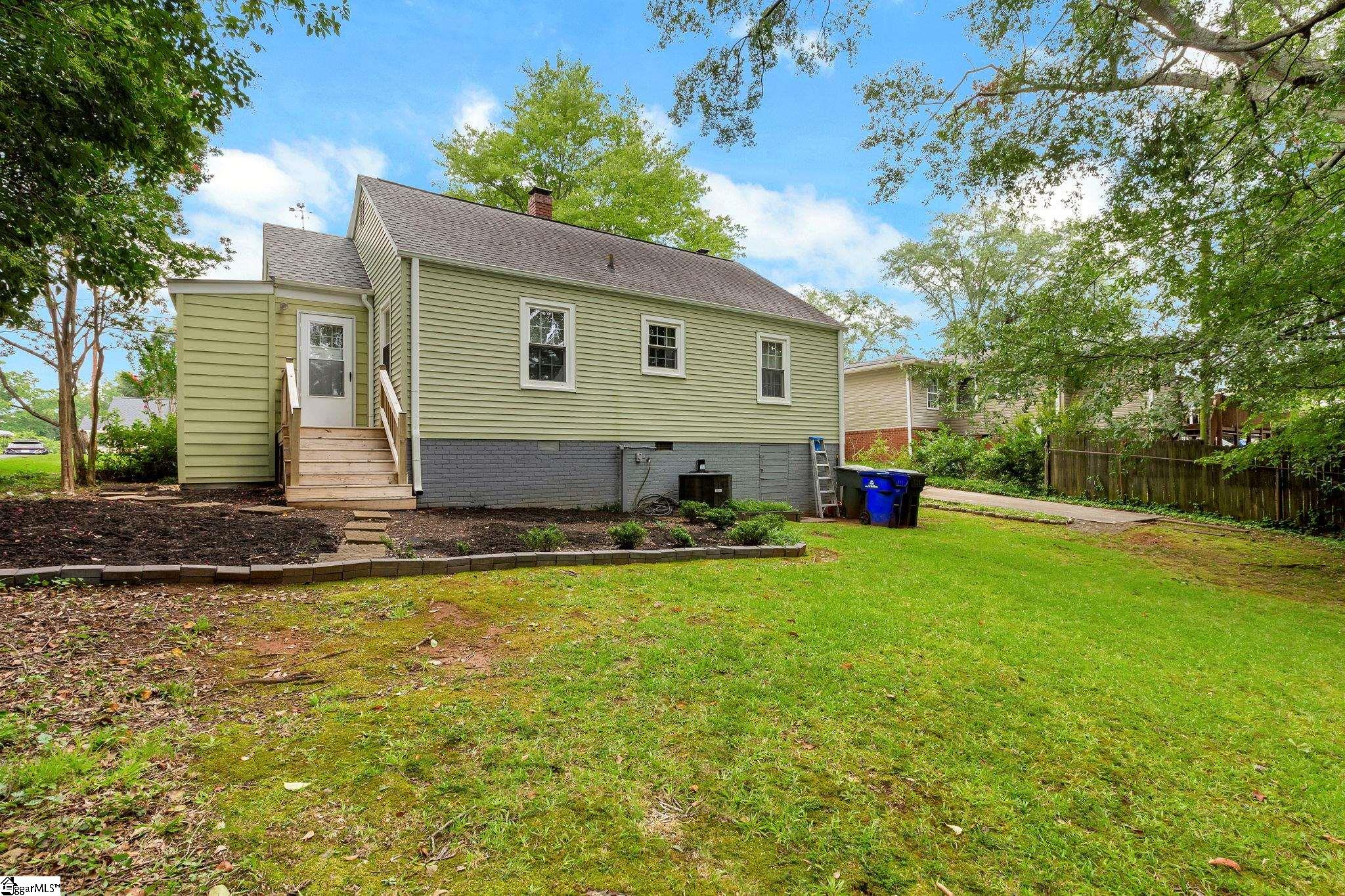 209 Dupont Drive Greenville, SC 29607