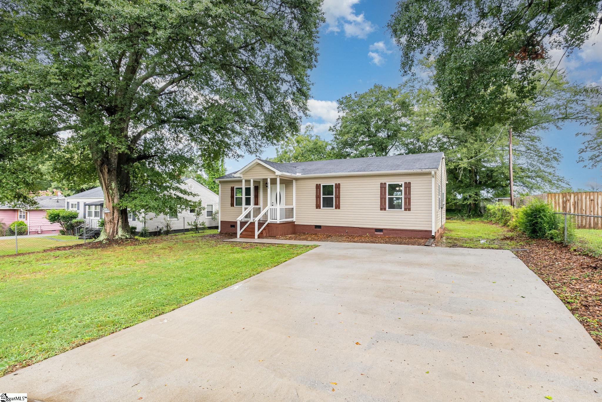 320 Crosby Circle Greenville, SC 29605