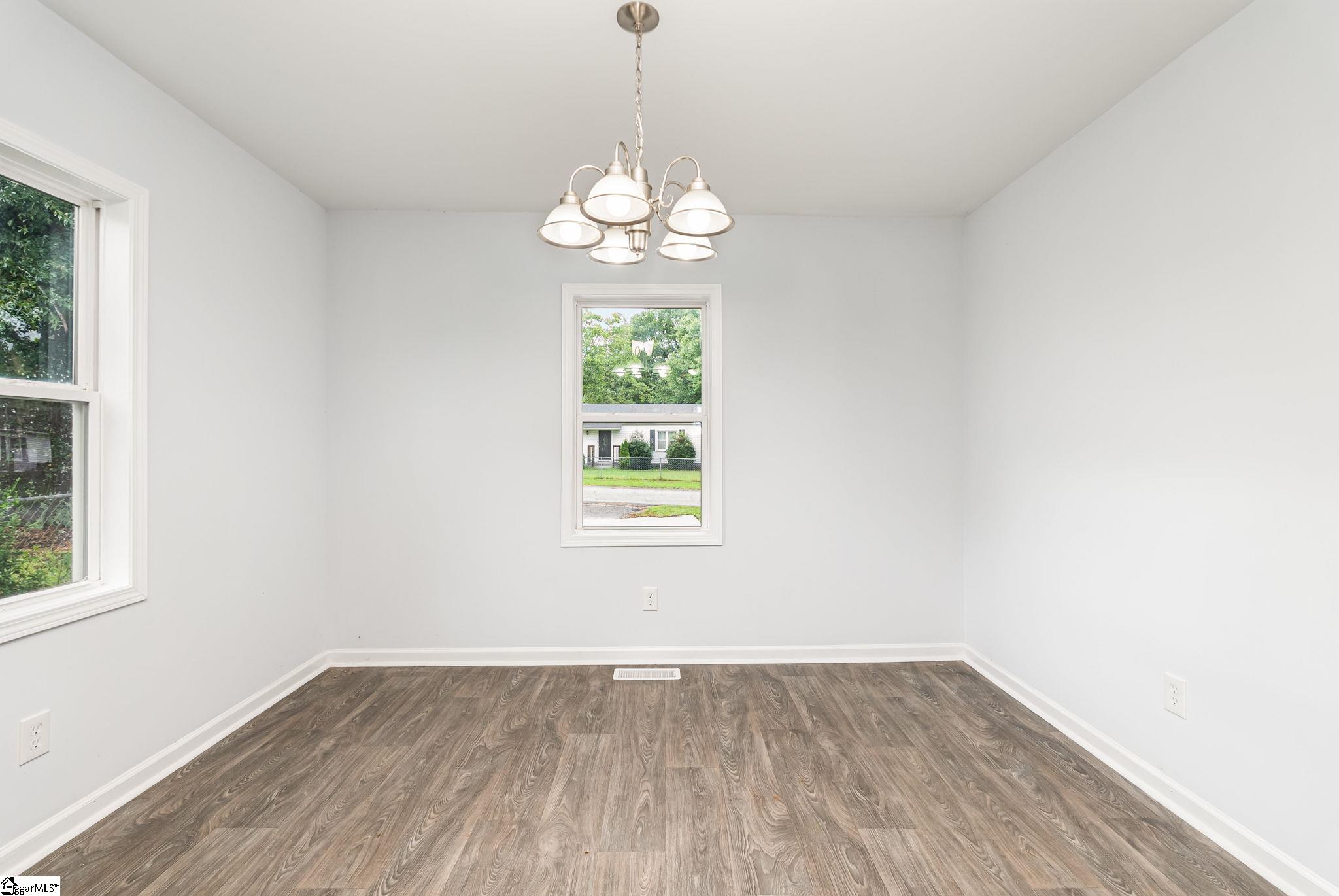 320 Crosby Circle Greenville, SC 29605