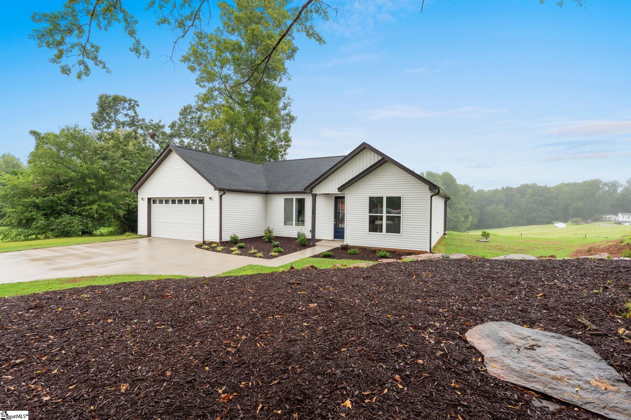 369 Tigerville Road Travelers Rest, SC 29690