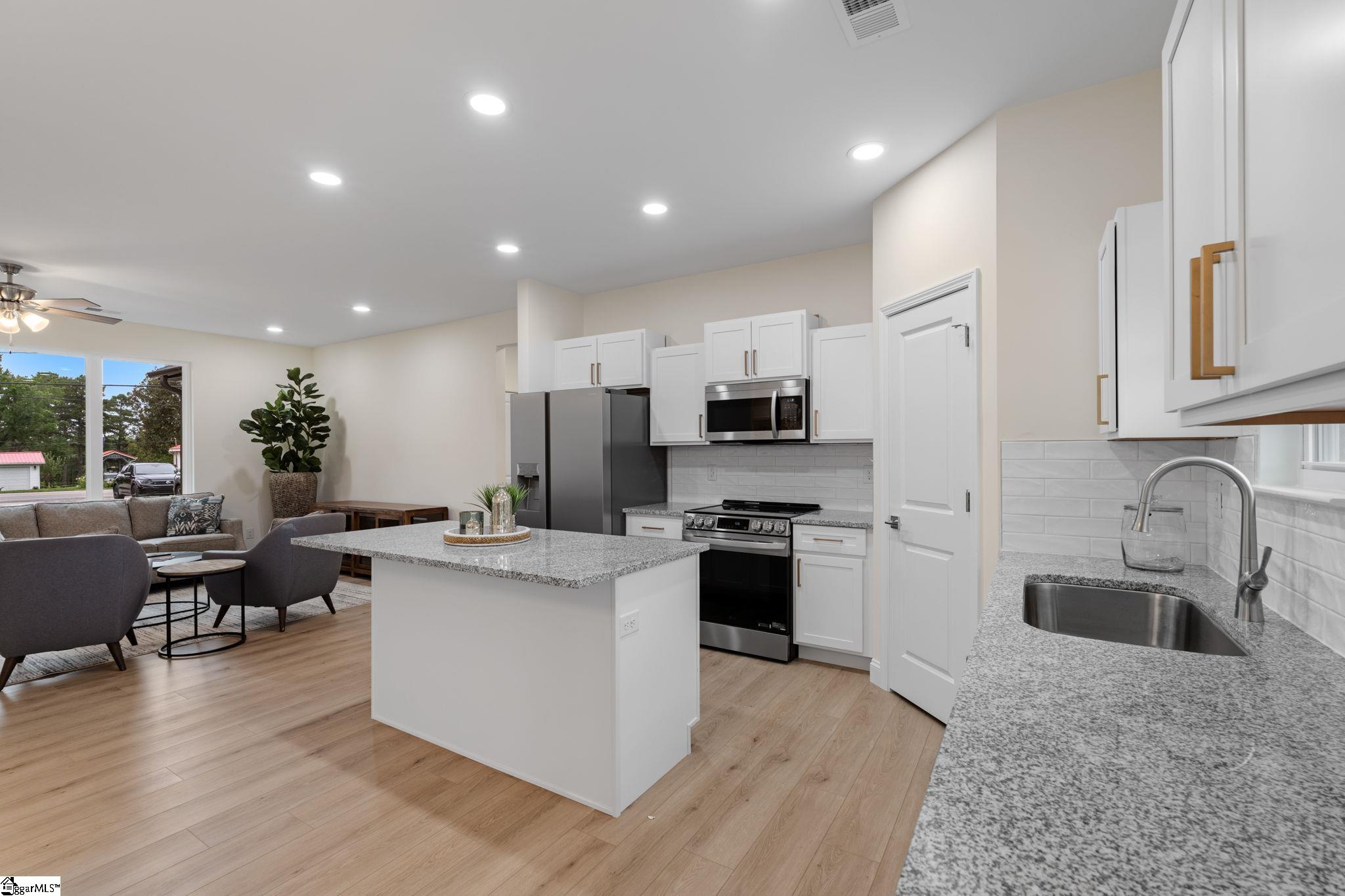 369 Tigerville Road Travelers Rest, SC 29690