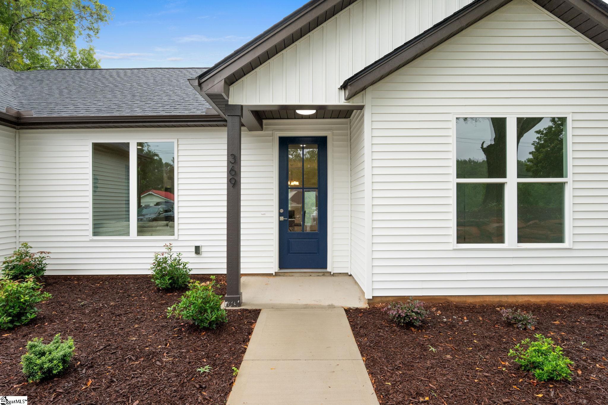 369 Tigerville Road Travelers Rest, SC 29690
