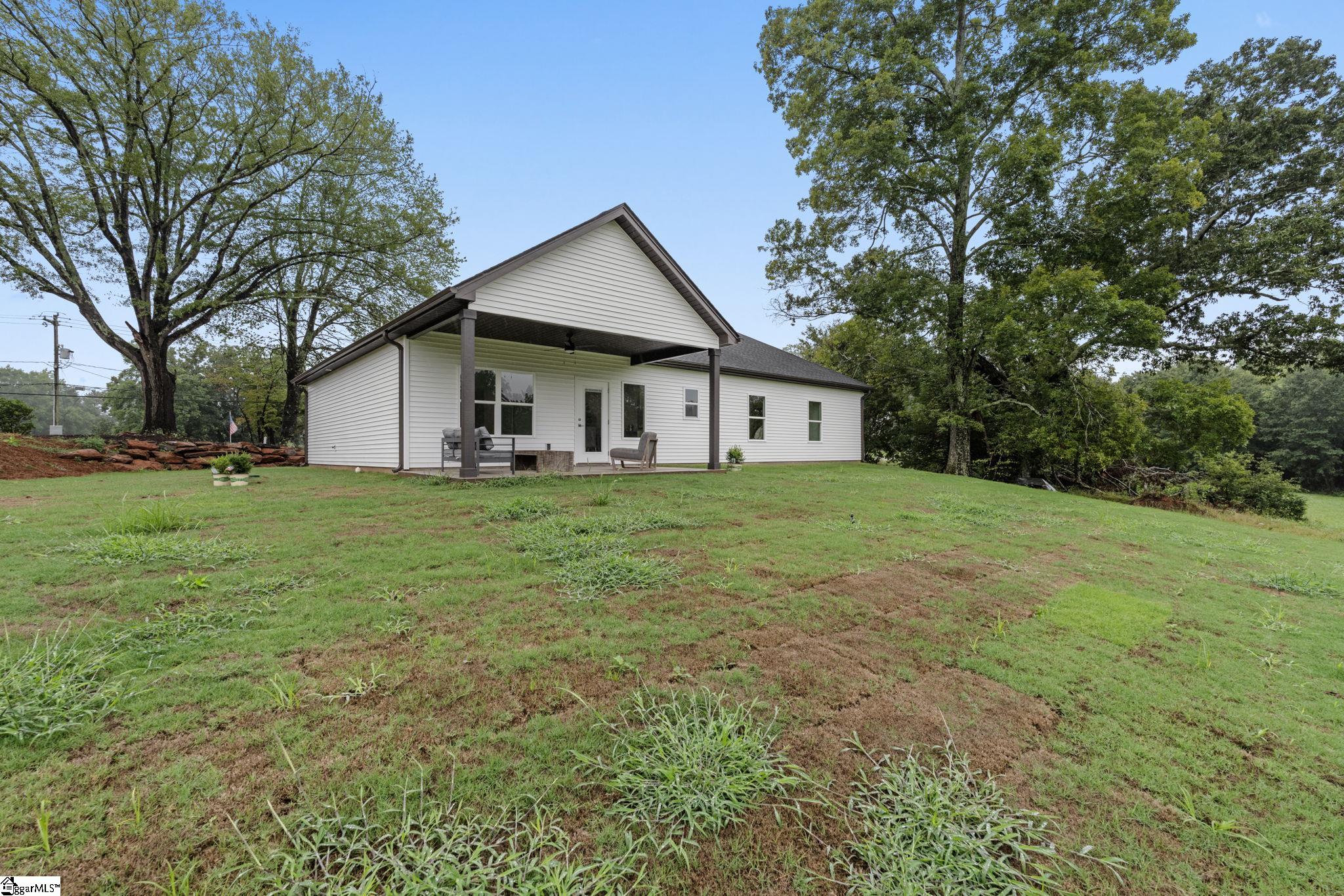 369 Tigerville Road Travelers Rest, SC 29690