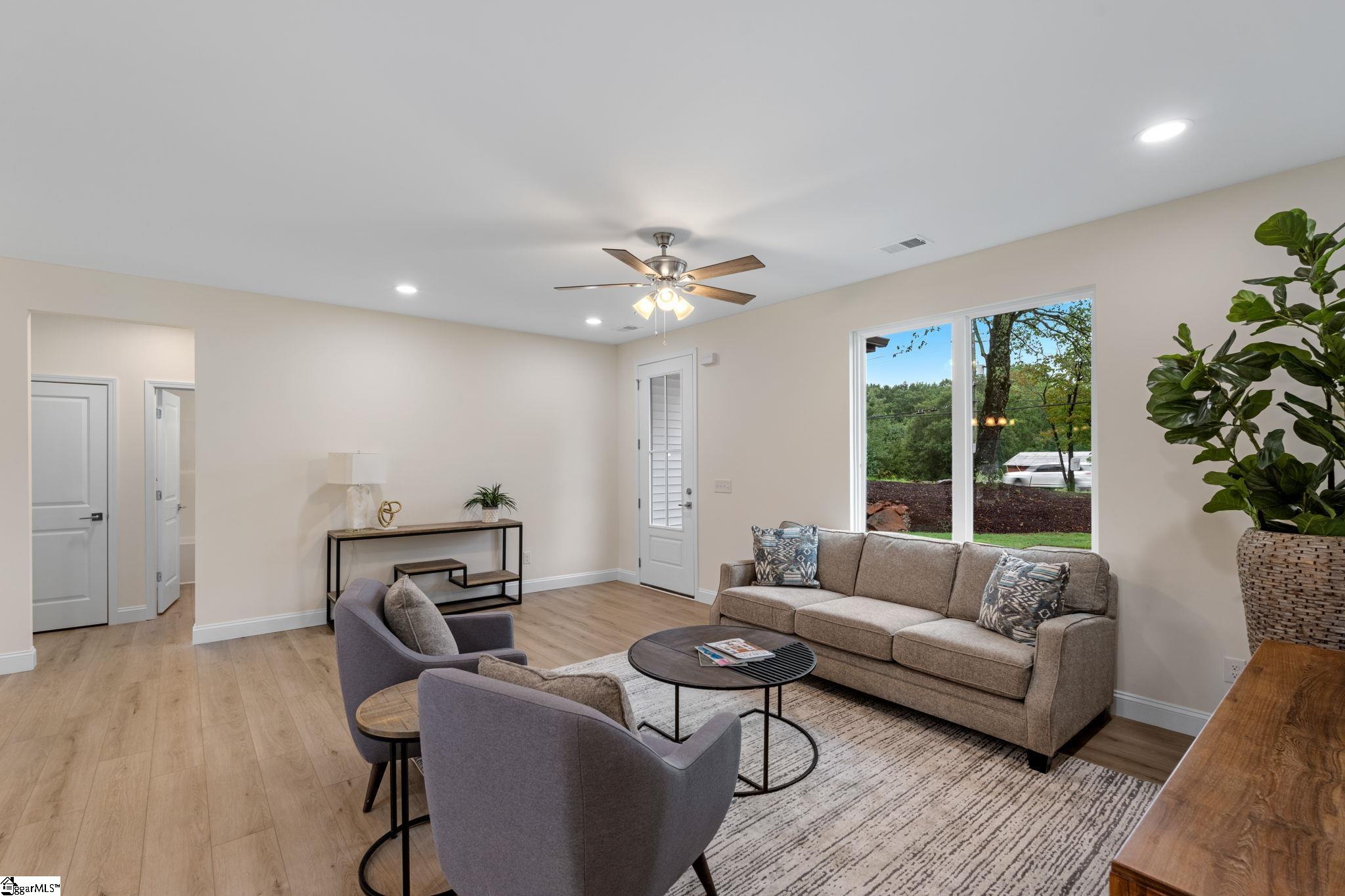 369 Tigerville Road Travelers Rest, SC 29690