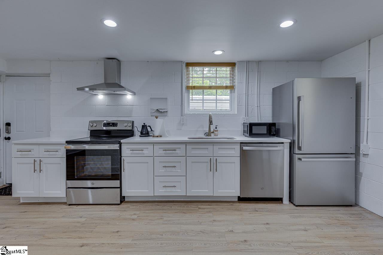 1126 N Highway 25 Travelers Rest, SC 29690