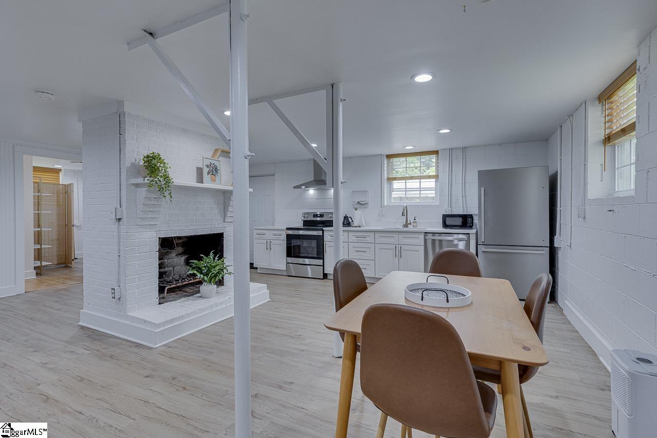 1126 N Highway 25 Travelers Rest, SC 29690
