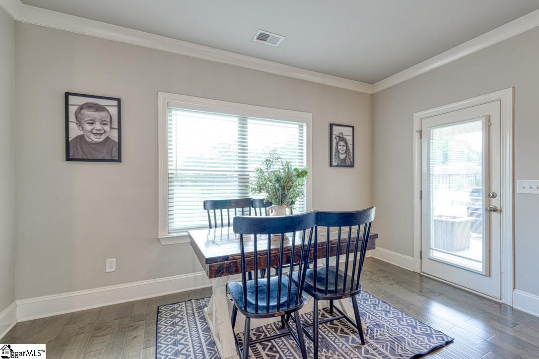 379 Lawtonwood Lane Roebuck, SC 29376
