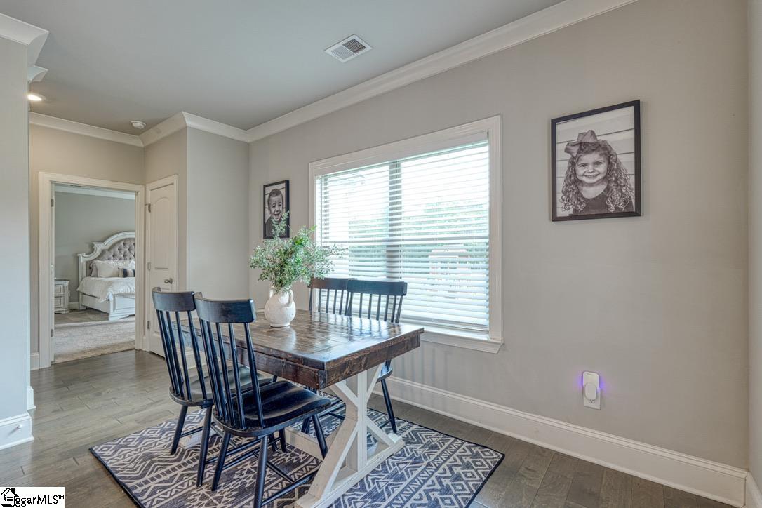 379 Lawtonwood Lane Roebuck, SC 29376