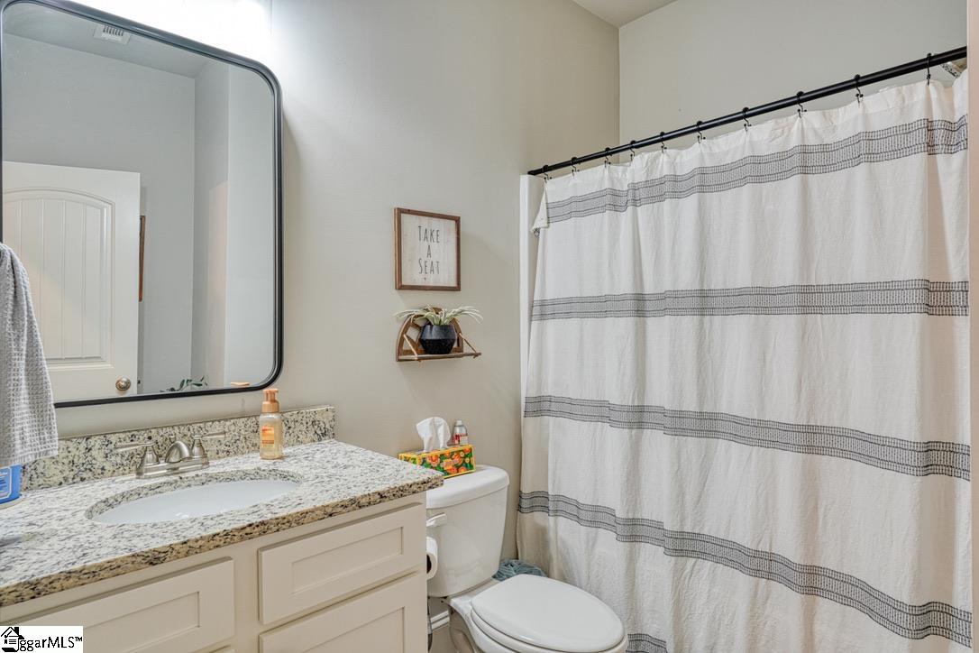 379 Lawtonwood Lane Roebuck, SC 29376