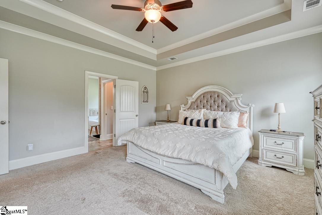 379 Lawtonwood Lane Roebuck, SC 29376