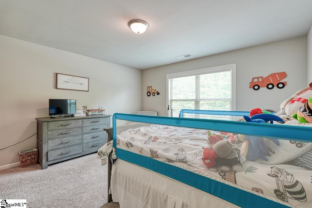 379 Lawtonwood Lane Roebuck, SC 29376